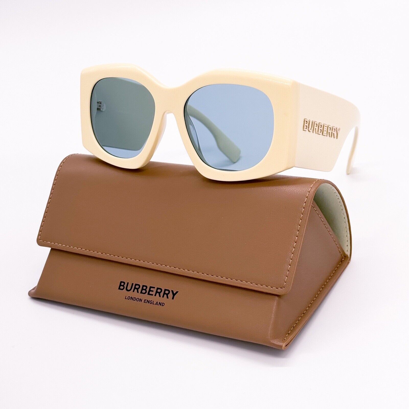 Burberry NEW Burberry MADELINE BE4388U - 406680 Oversized