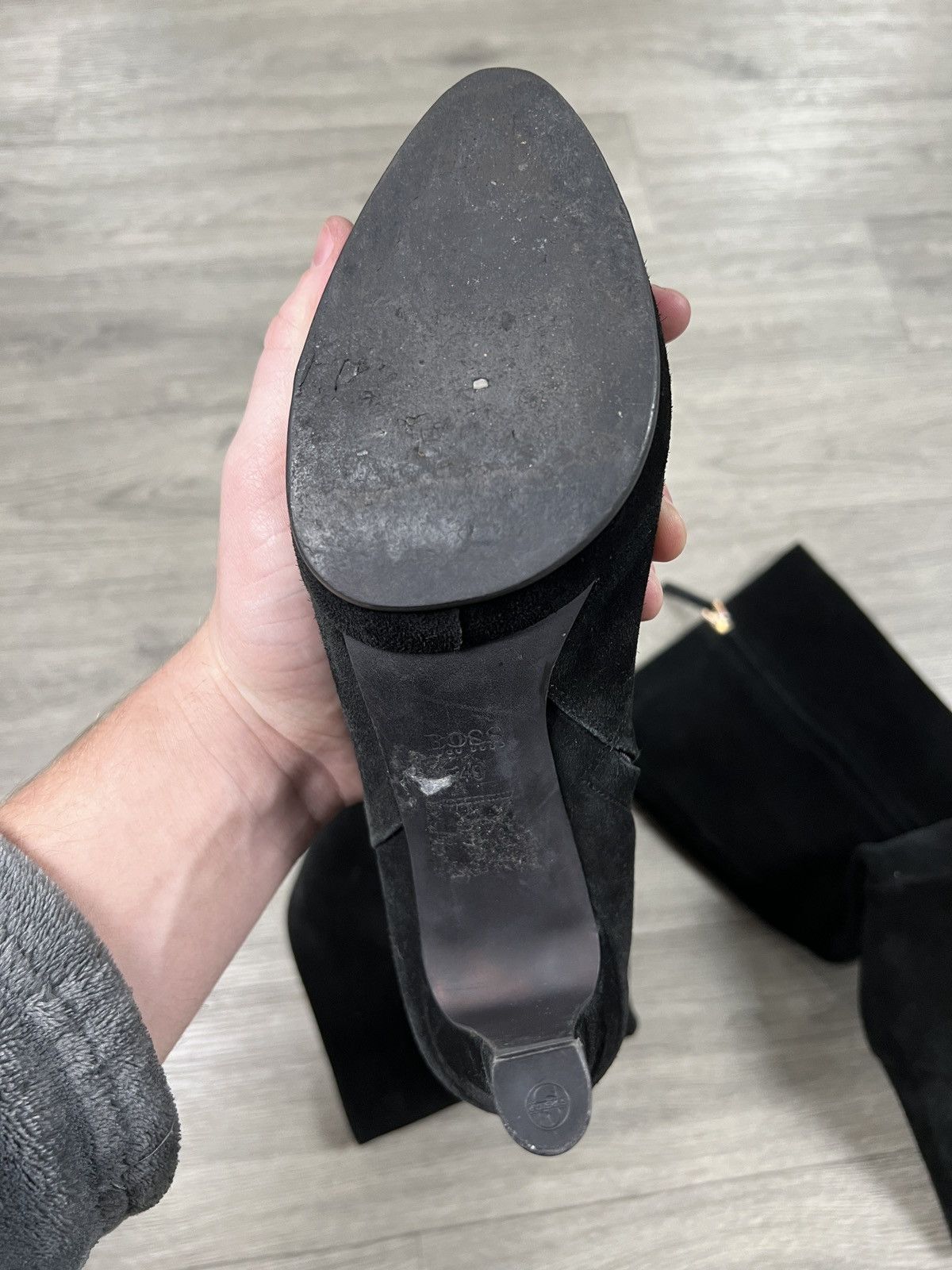 Hugo Boss WOMEN’S HUGO BOSS KNEE BOOTS IN SUEDE AND LEATHER Size US 10 / IT 40 - 15 Thumbnail