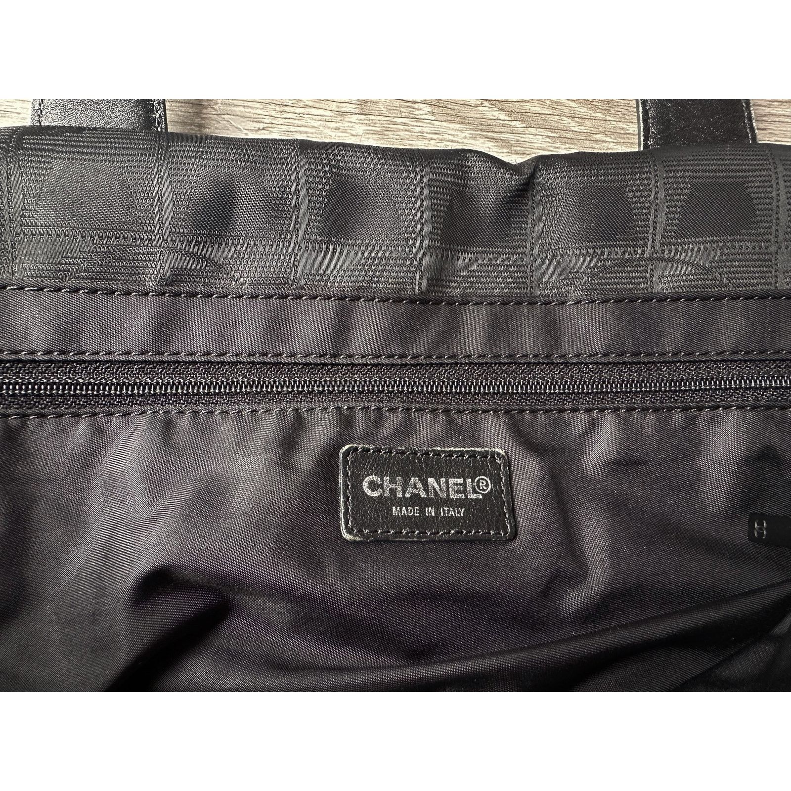 Chanel CHANEL Black Nylon Travel Line Tote Bag Size ONE SIZE - 7 Thumbnail