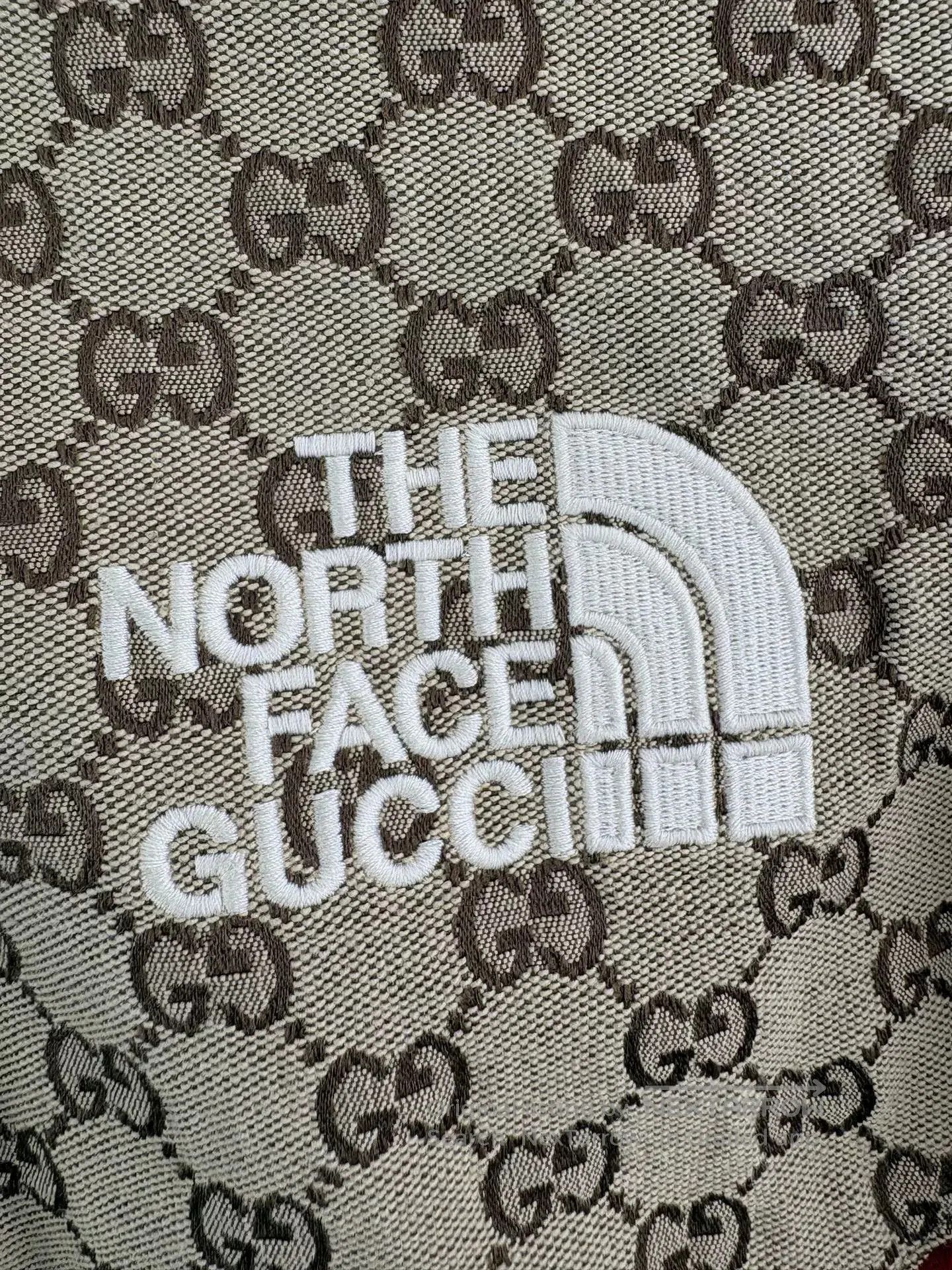 Gucci Gucci x The North Face Sherpa Jacket. Size US S / EU 44-46 / 1 - 3 Thumbnail