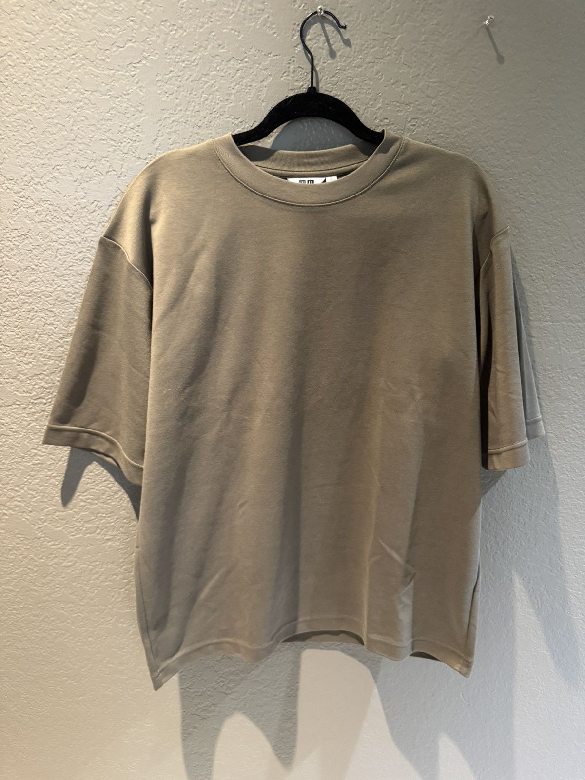 Uniqlo Uniqlo Airism TShirt Brown Boxy Medium Size US M / EU 48-50 / 2 - 1 Thumbnail