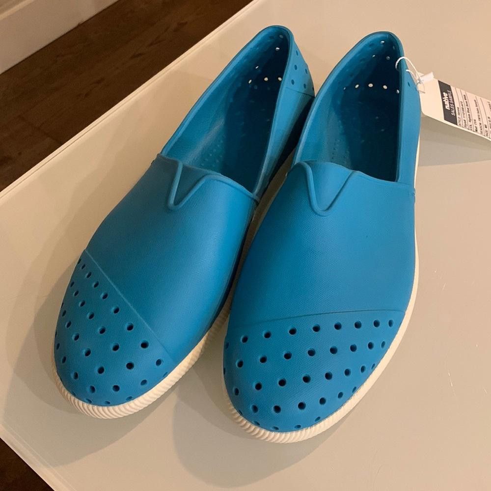 Native Native Verona shoes - unisex M9/W11 Size US 9 / EU 42 - 1 Thumbnail