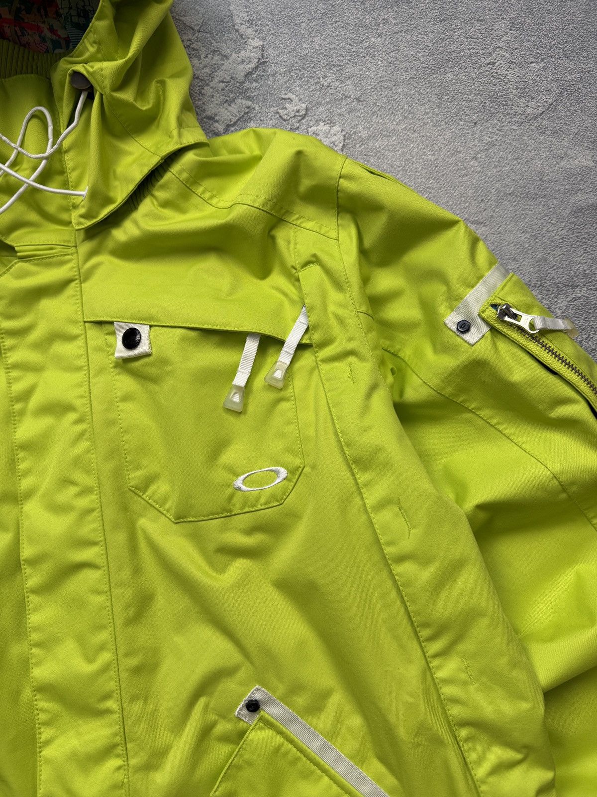 Oakley Vintage Oakley Jacket Hooded GorpCore Multi Pocket 00’s Ski Size US M / EU 48-50 / 2 - 3 Thumbnail