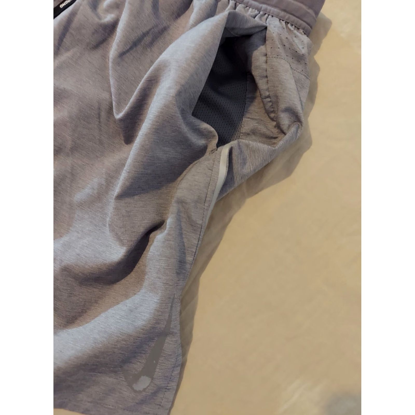 Nike VINTAGE Mens Nike Shorts L Large Gray Athletic Gym Workout Size US 33 - 4 Thumbnail