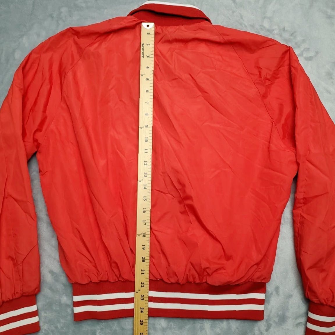 Vintage VINTAGE Alpha Sportswear Jacket Mens L Red Bomber Jacket Elastic Waist Lined Zip Full Zip Casual Sports Retro Mens Size US L / EU 52-54 / 3 - 7 Thumbnail