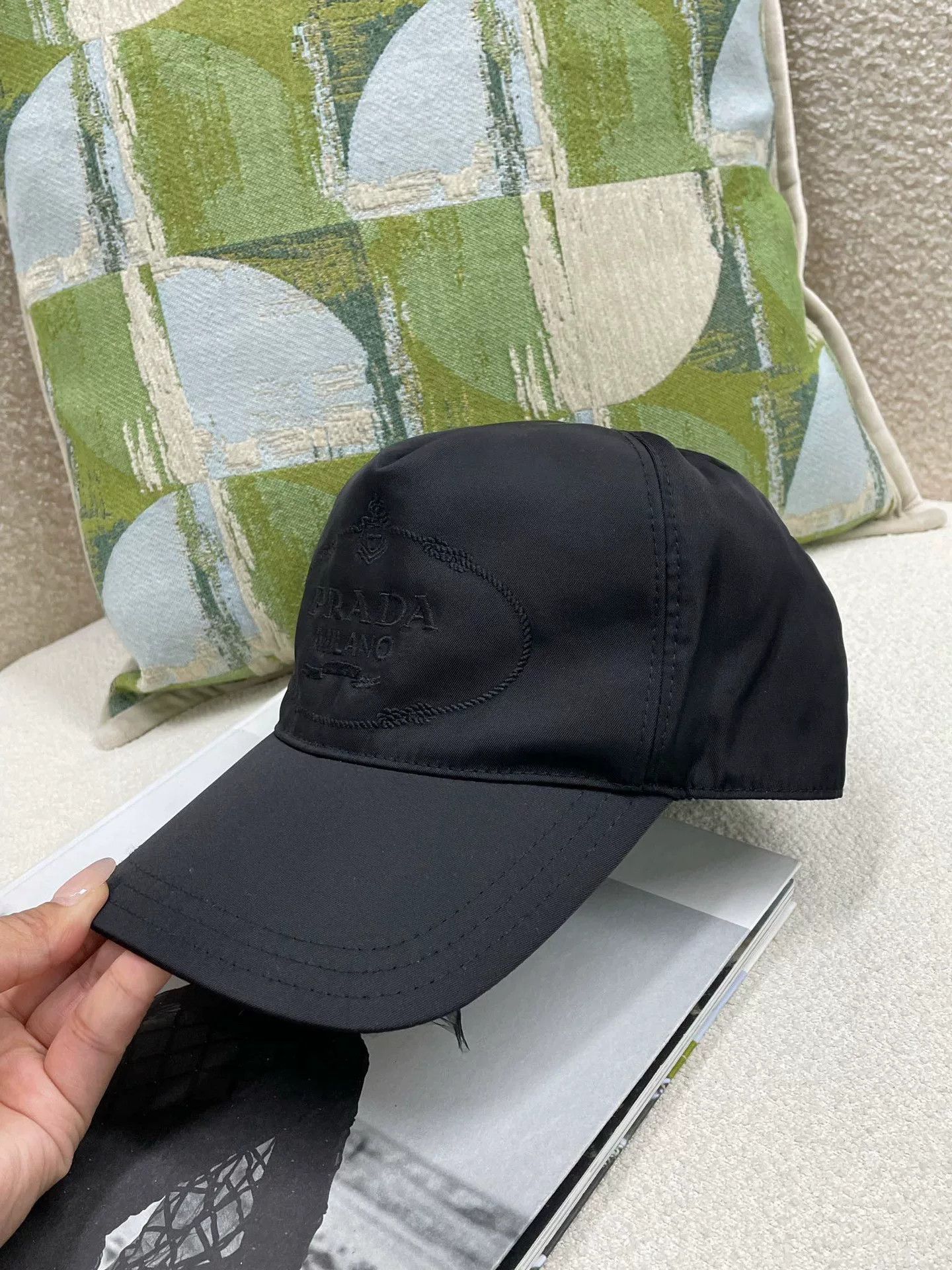 Prada Prada Black Large Logo Baseball Cap Size ONE SIZE - 1 Thumbnail