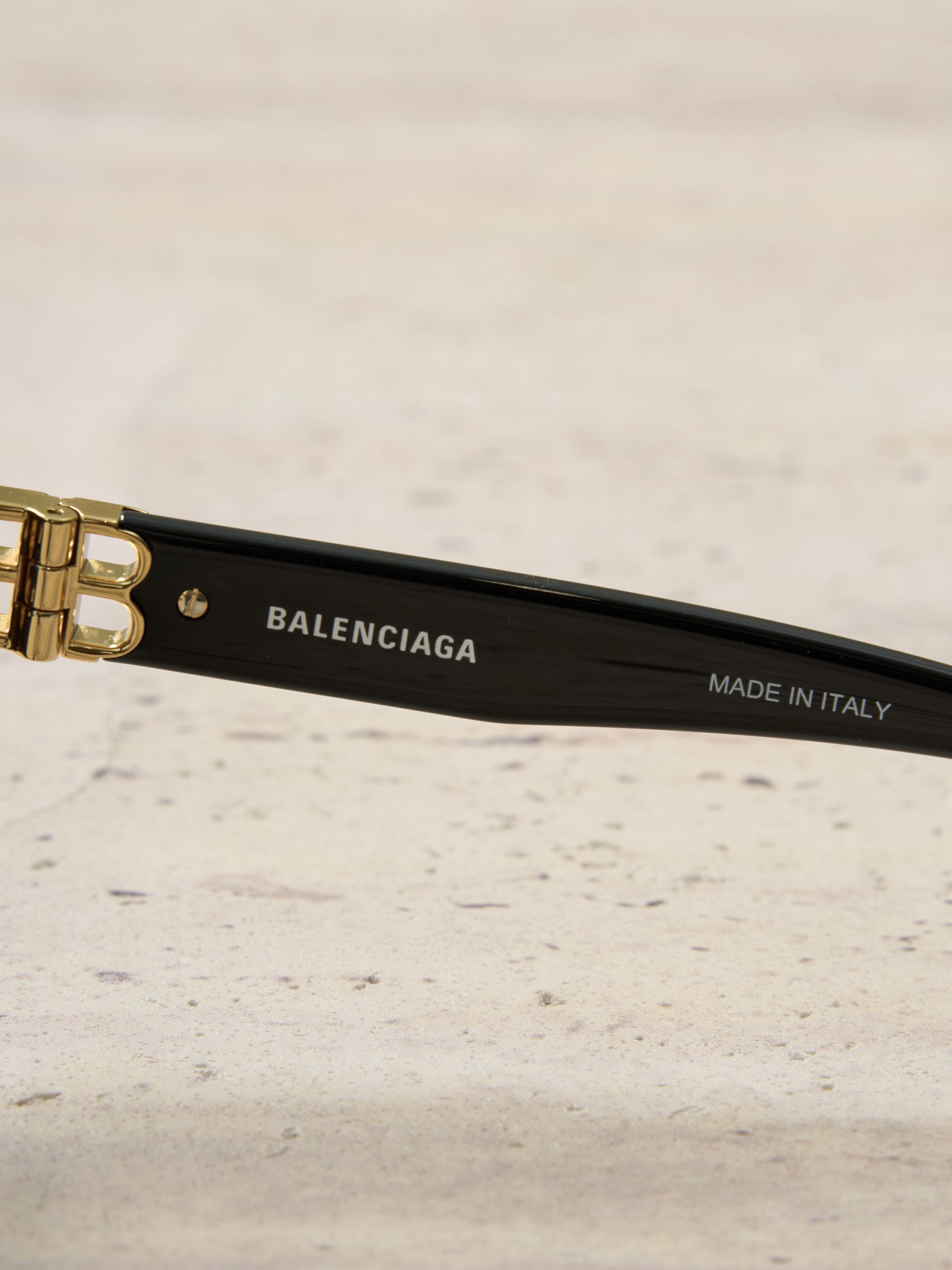 Balenciaga BALENCIAGA BB0104O 001 Size ONE SIZE - 8 Thumbnail