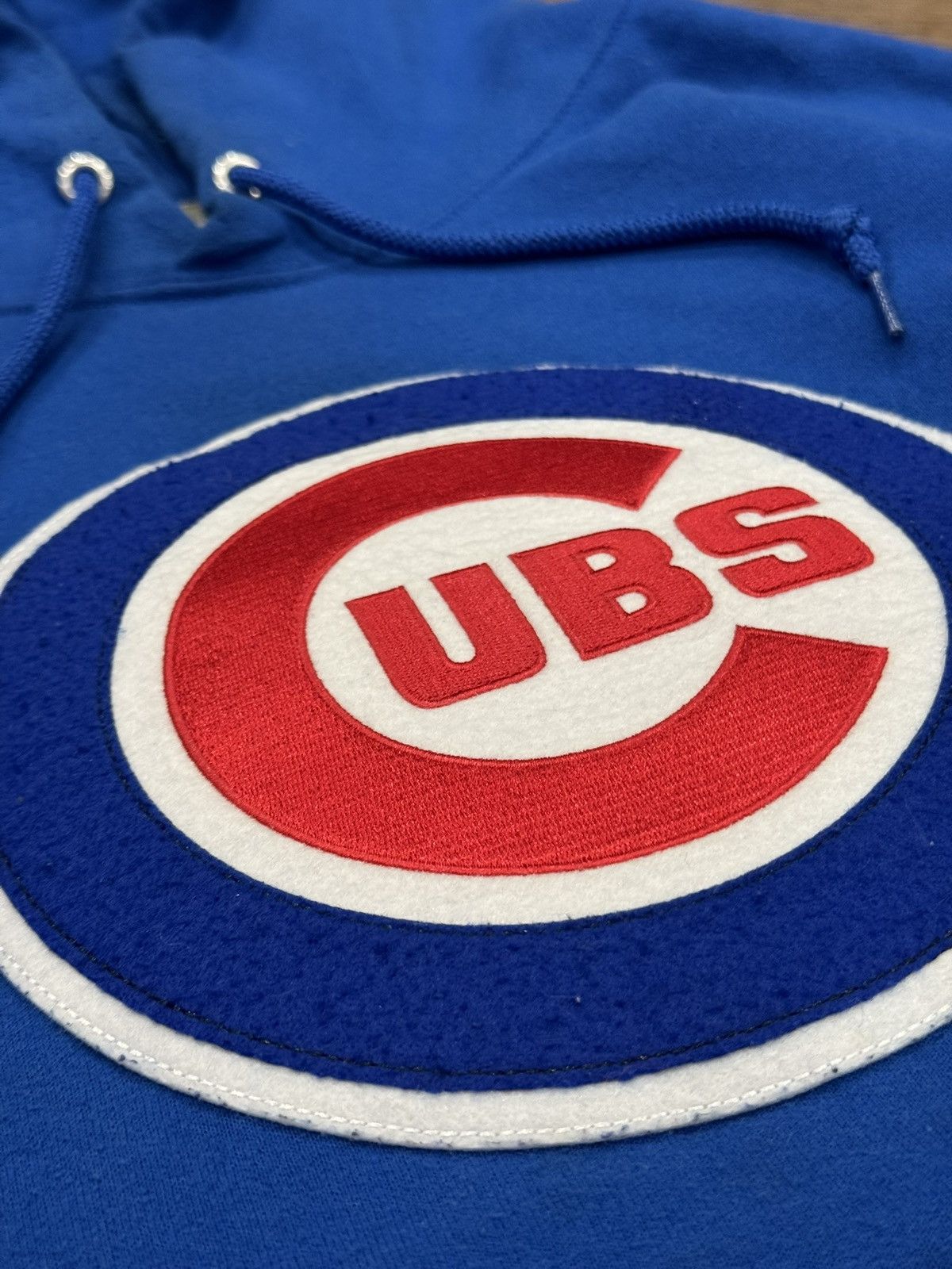 Majestic This is a Majestic Chicago Cubs royal blue pullover hoodie Size US M / EU 48-50 / 2 - 7 Thumbnail