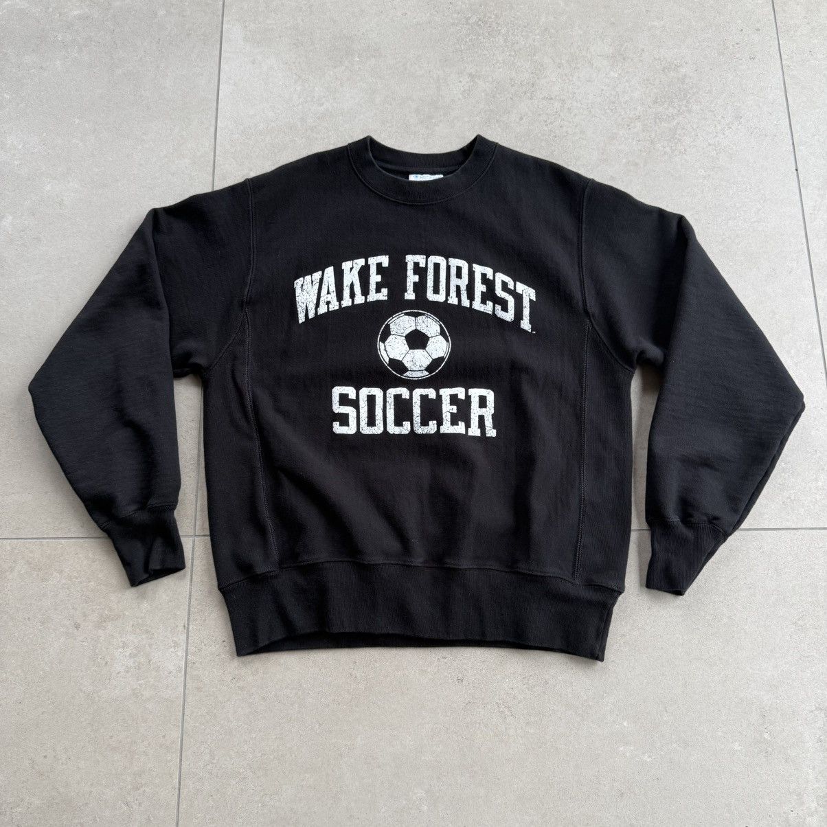 Champion Champion Reverse Weave Wake Forest Soccer Crewneck Size US M / EU 48-50 / 2 - 1 Thumbnail
