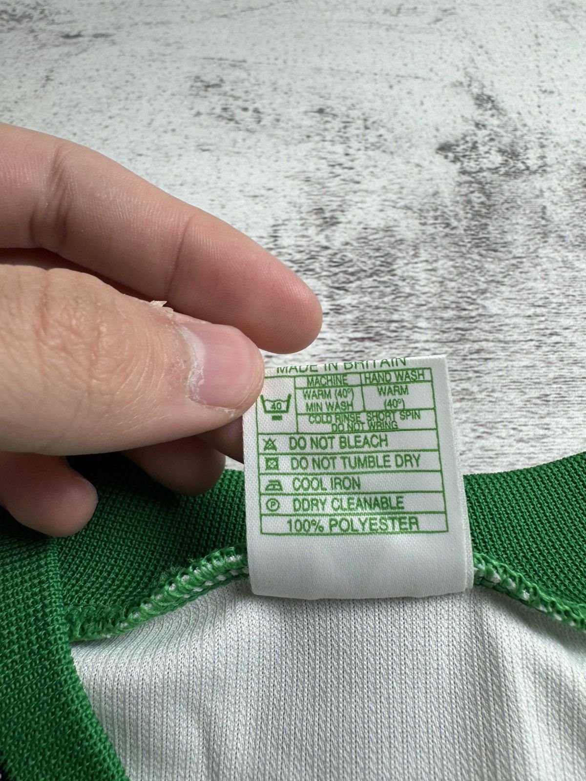 Vintage Vintage 90s Yeovil Town 2002/2003 White Football Soccer Jersey T Shirt Tee Size US L / EU 52-54 / 3 - 13 Thumbnail