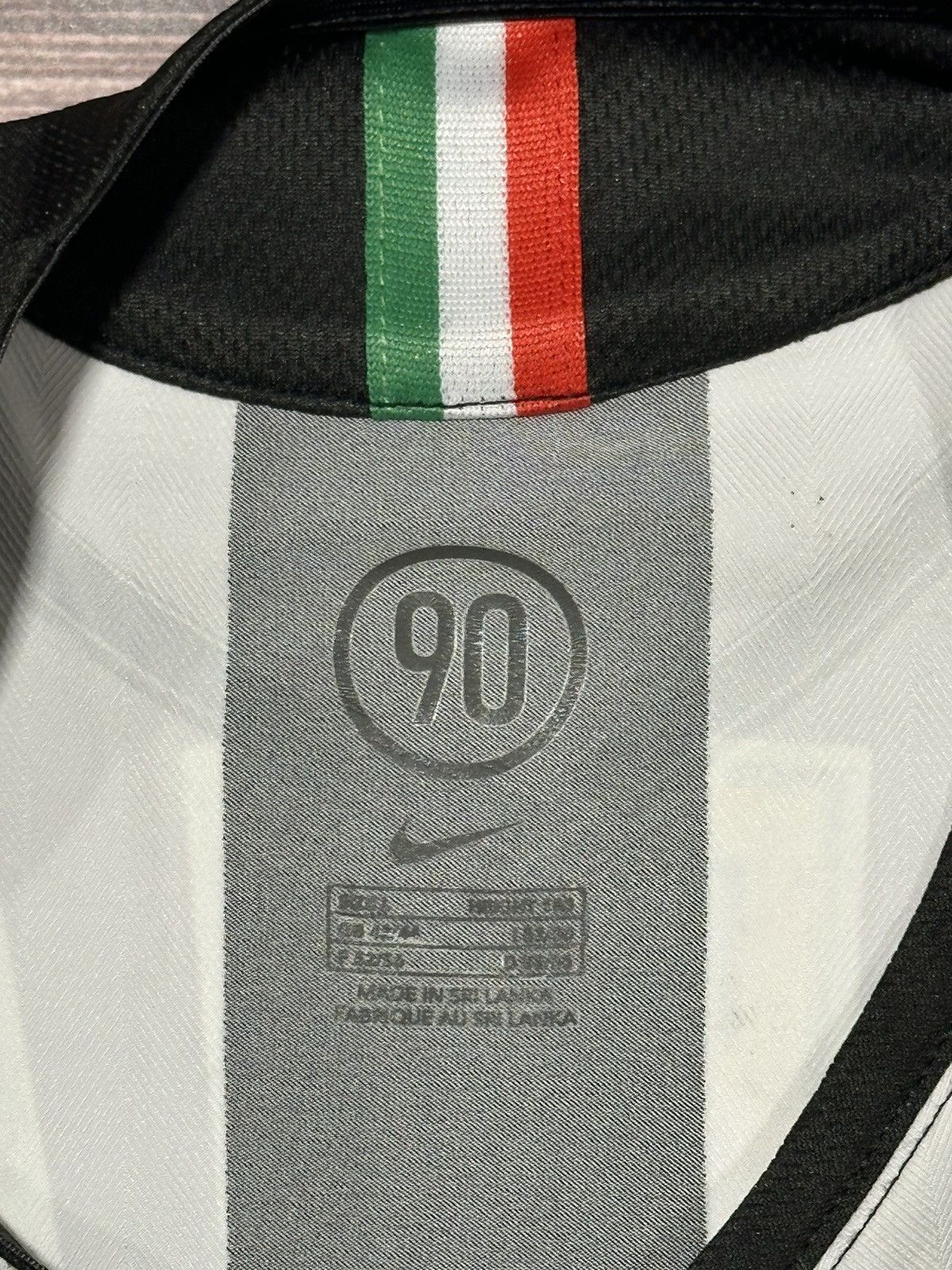 Nike × Vintage Vintage Soccer Jersey Juventus 2005-2006 Veira❗️ Size US L / EU 52-54 / 3 - 7 Thumbnail