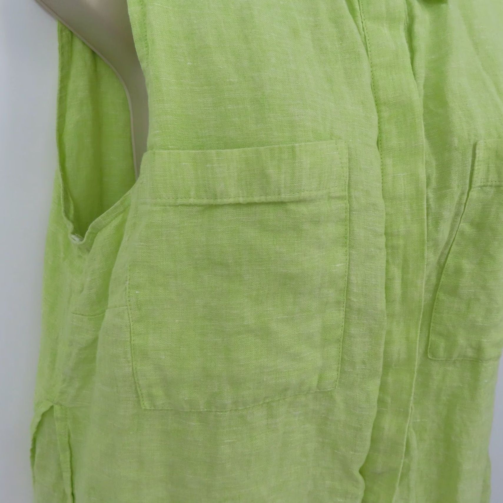 Vintage Chicos Blouse Shirt Sleeveless Collared Button Green Linen Women M Medium Vintage No Size M / US 6-8 / IT 42-44 - 3 Thumbnail