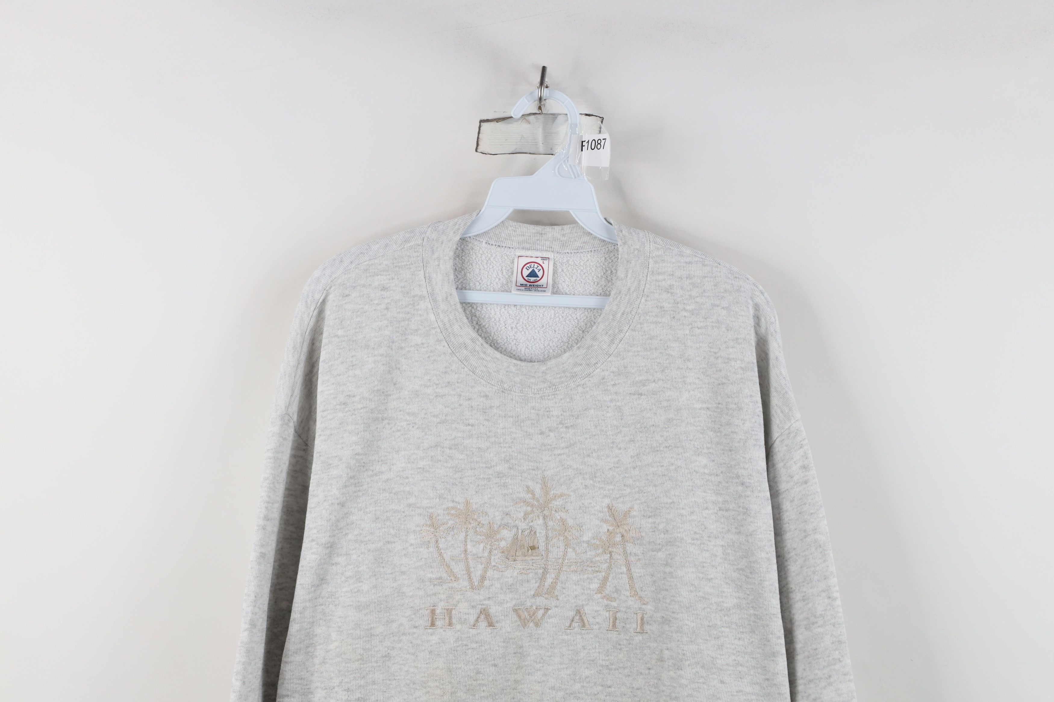 Vintage Vintage 90s Streetwear Hawaii Crewneck Sweatshirt Gray USA Size US L / EU 52-54 / 3 - 2 Thumbnail