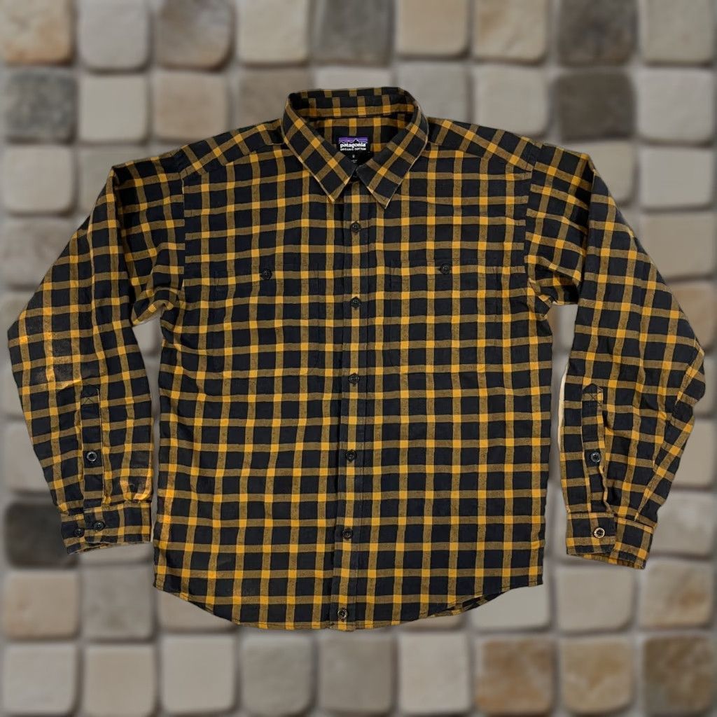 Patagonia VINTAGE Patagonia Shirt Plaid Long Sleeve Men’s M Black Mustard Yellow Cotton Pima Button-Up Size US M / EU 48-50 / 2 - 1 Thumbnail