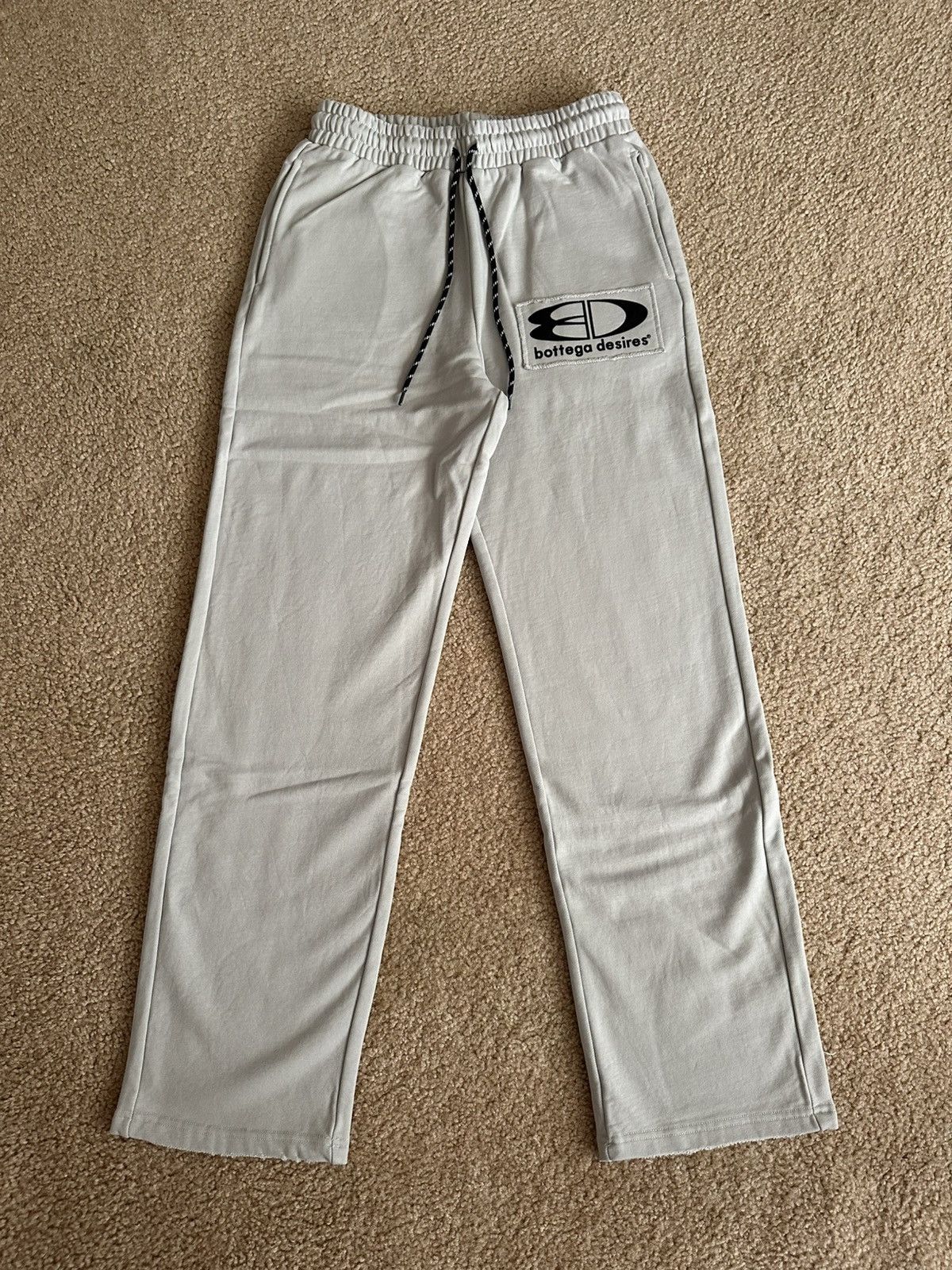 Bottega Desires Bottega Desires Grey Tech Sweatpants Size Medium Size US 32 / EU 48 - 1 Thumbnail