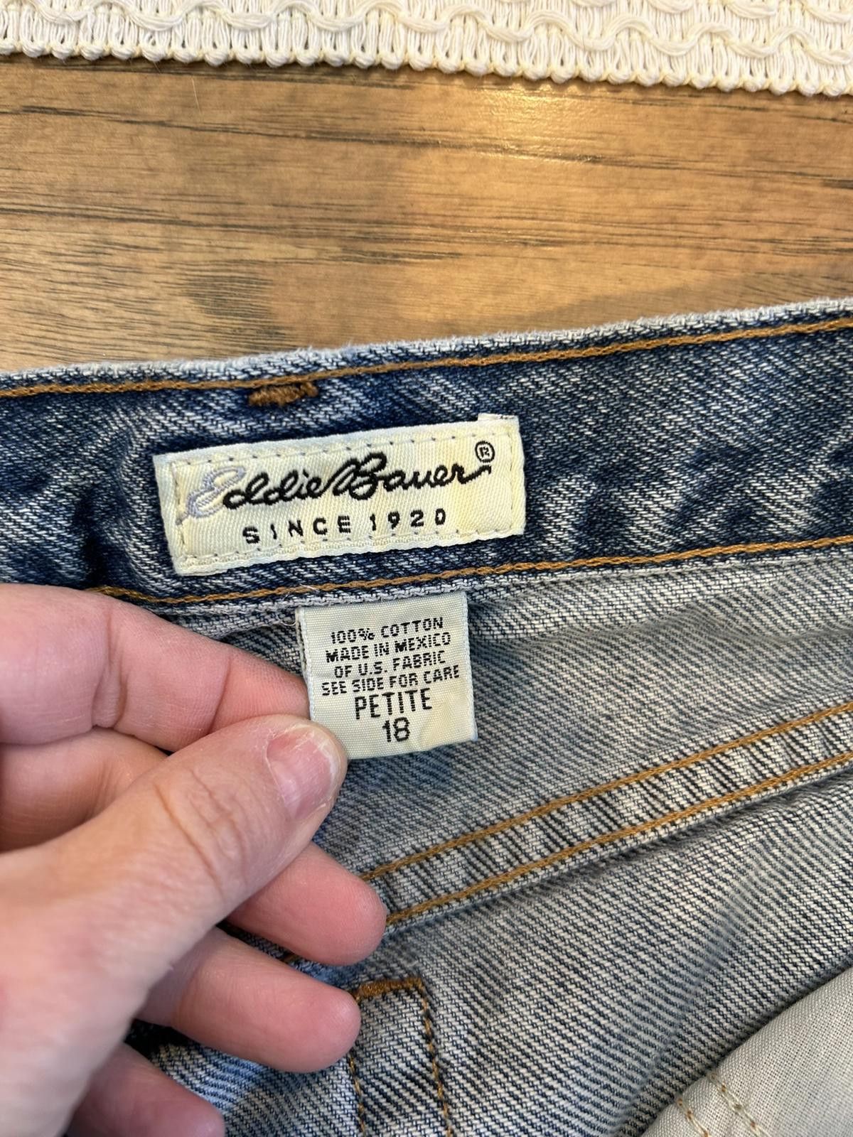 Eddie Bauer Eddie Bauer Classic Blue Denim Jeans Size 40" / US 18 - 4 Thumbnail