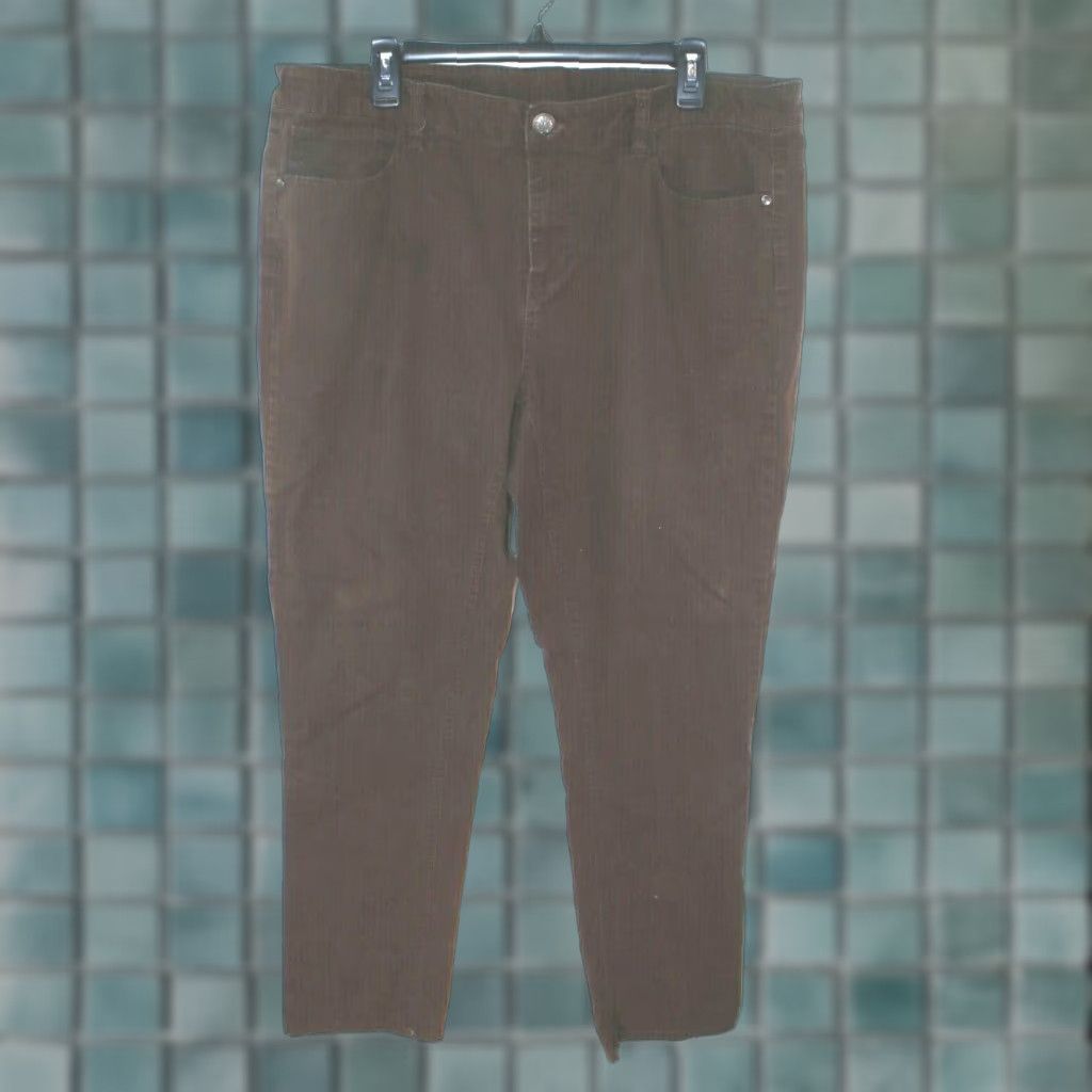 Vintage Beverly Drive Jeans Women's Plus Size 18W High Rise Casual Denim Straight Pant 37X29 Brown Pockets Size 40" / US 18 - 1 Thumbnail