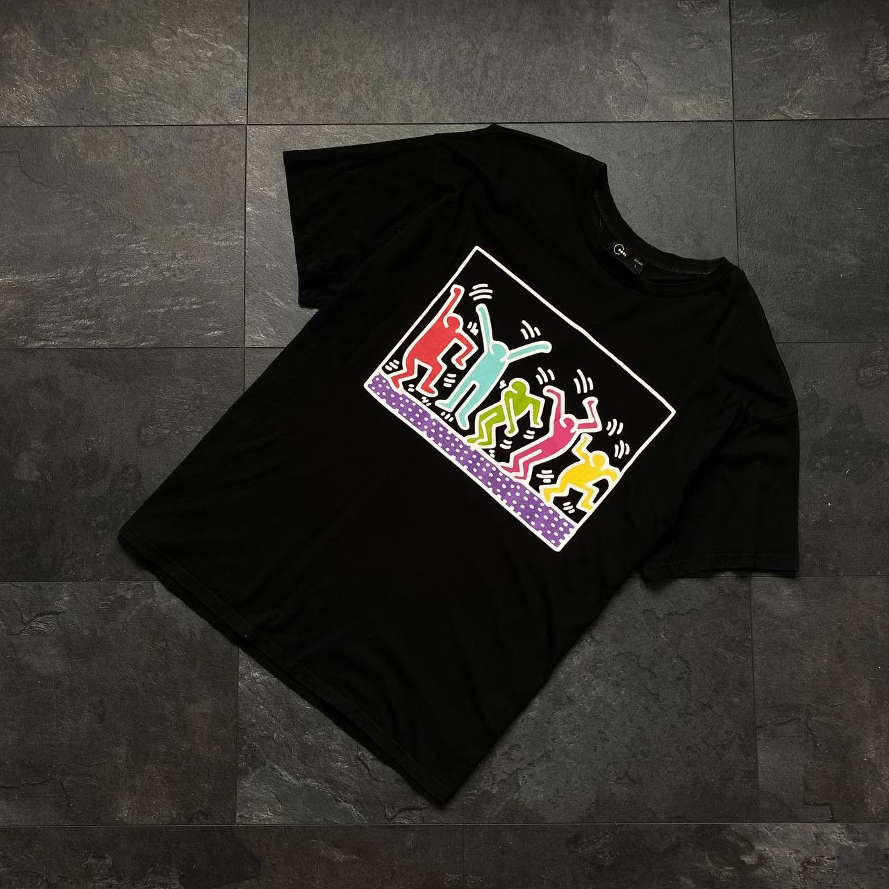 Keith Haring × Vintage Vintage big logo Keith haring tee shirt Size US L / EU 52-54 / 3 - 1 Thumbnail