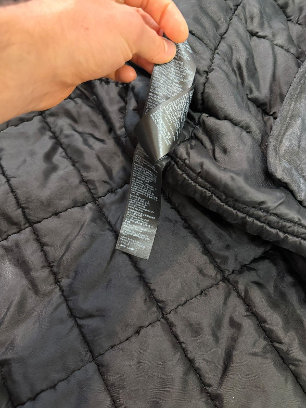 Balenciaga $4050 Distressed Mud Show Graffiti N3B Military Parka Size US M / EU 48-50 / 2 - 13 Thumbnail