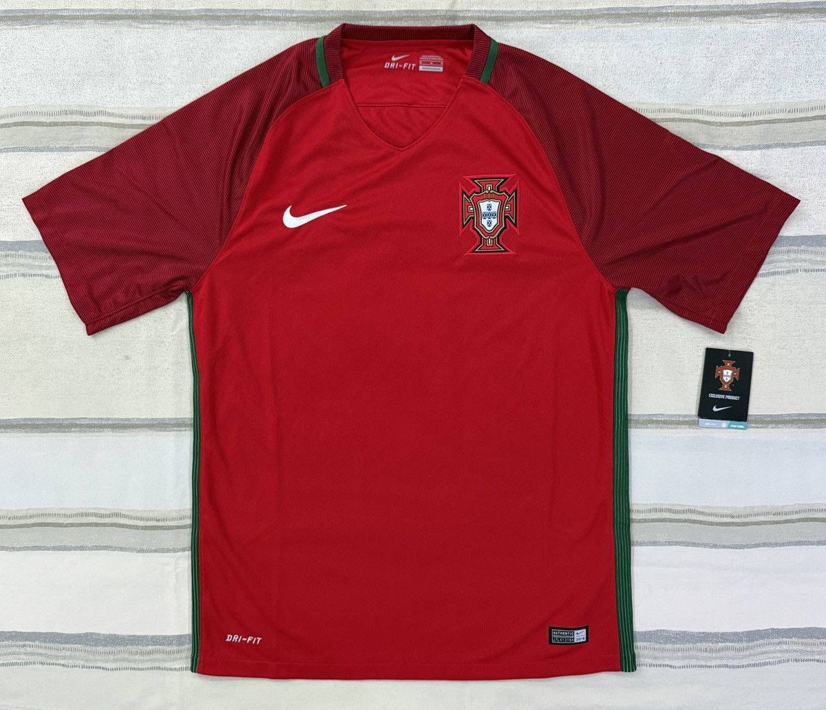 Nike Nike Portugal 2016 Euro Home Jersey Size Medium *Brand New* Size US M / EU 48-50 / 2 - 3 Thumbnail
