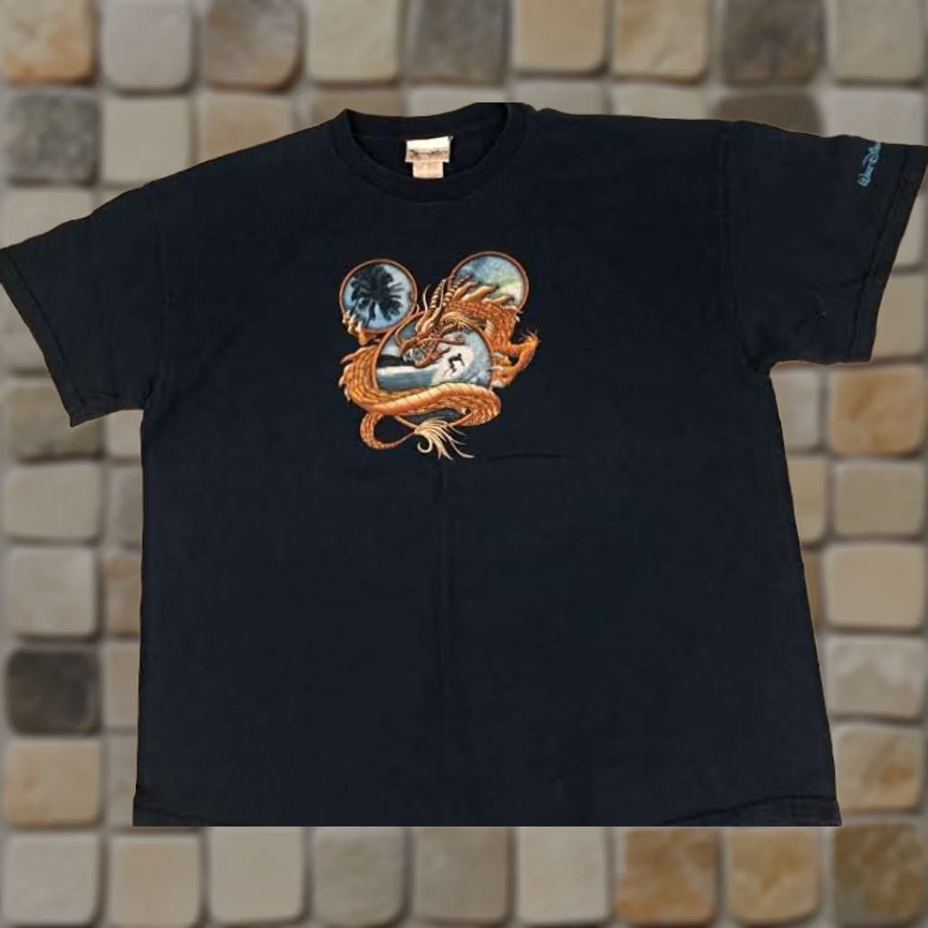 Vintage VINTAGE Walt Disney World T-Shirt Dragon 2XL Unisex Adults 90s Theme Ride Blue Cotton Short Sleeve Crew Neck Canvas Logo Shirt Mens Girls Size US XXL / EU 58 / 5 - 1 Thumbnail