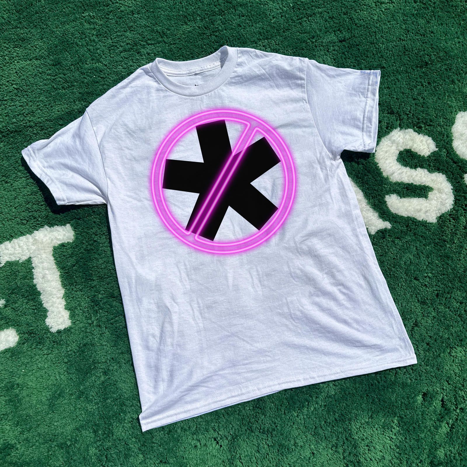 Other BANNED Opium Tee White Pink Size US M / EU 48-50 / 2 - 1 Thumbnail