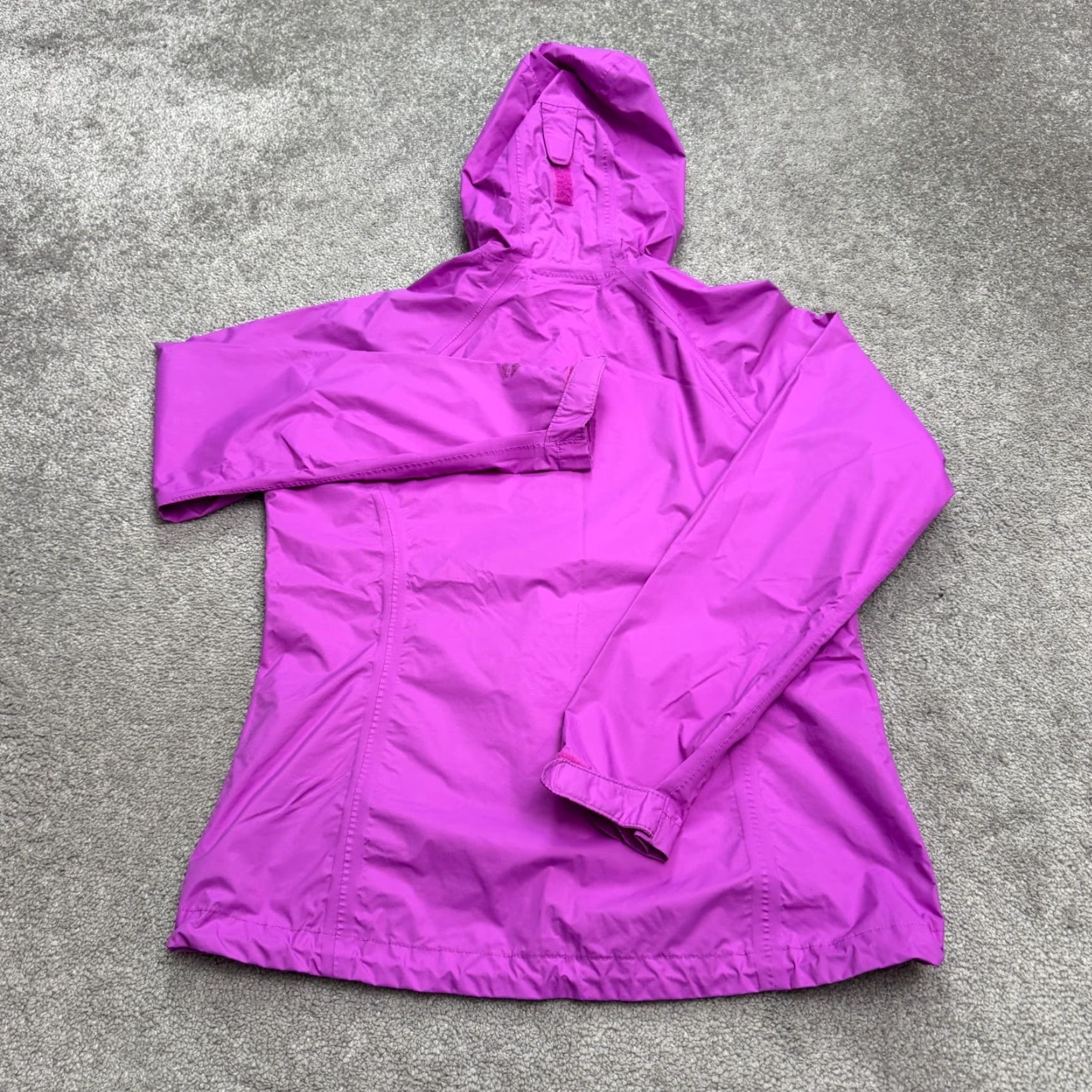 Vintage Columbia Womens Hoodie Windbreaker Jacket Front Zip Purple All Seasons Pockets Short Length Regular Fit Size S / US 4 / IT 40 - 2 Thumbnail