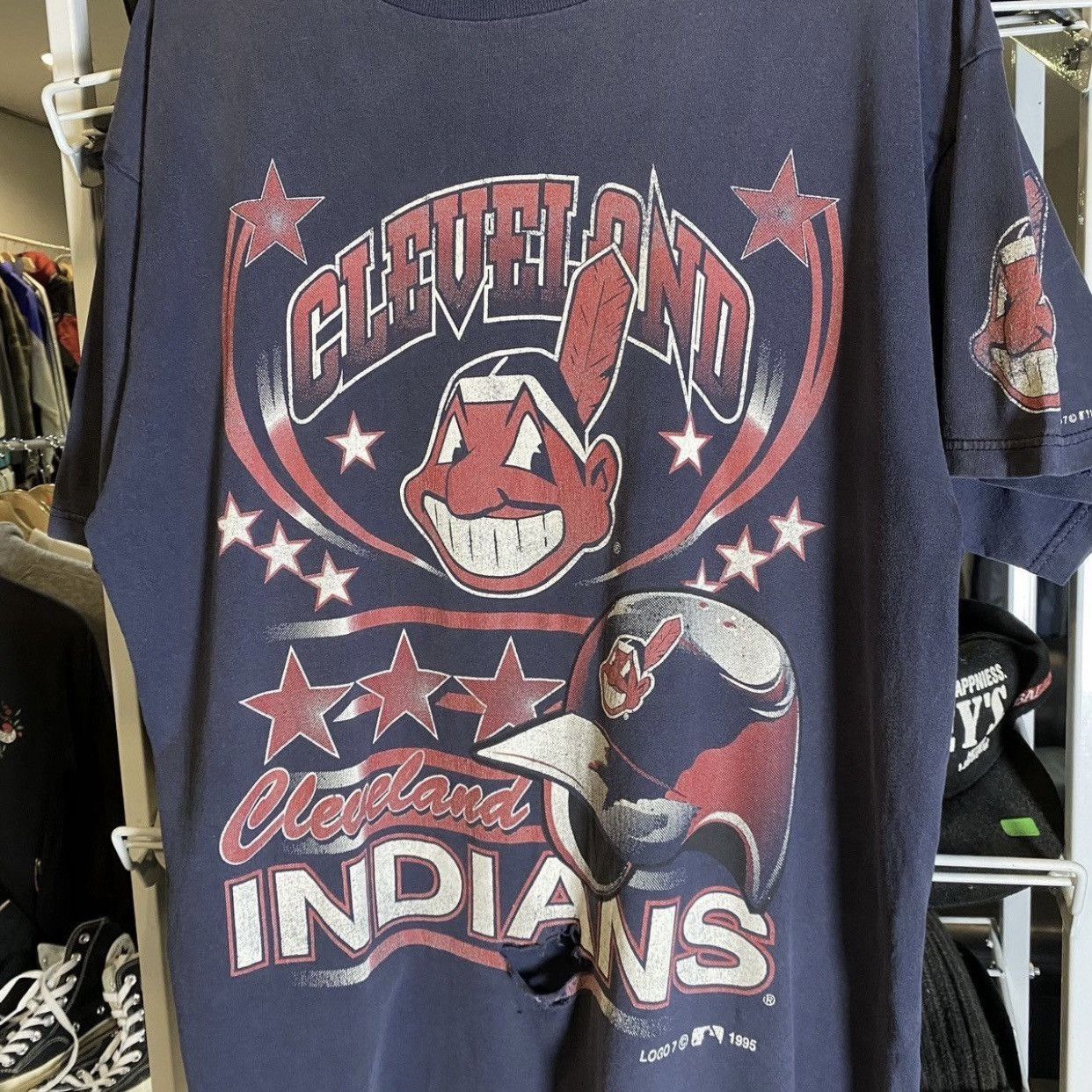 Logo 7 Vintage 90s Logo 7 Cleveland Indians Chief Wahoo T-Shirt Size US XL / EU 56 / 4 - 6 Thumbnail