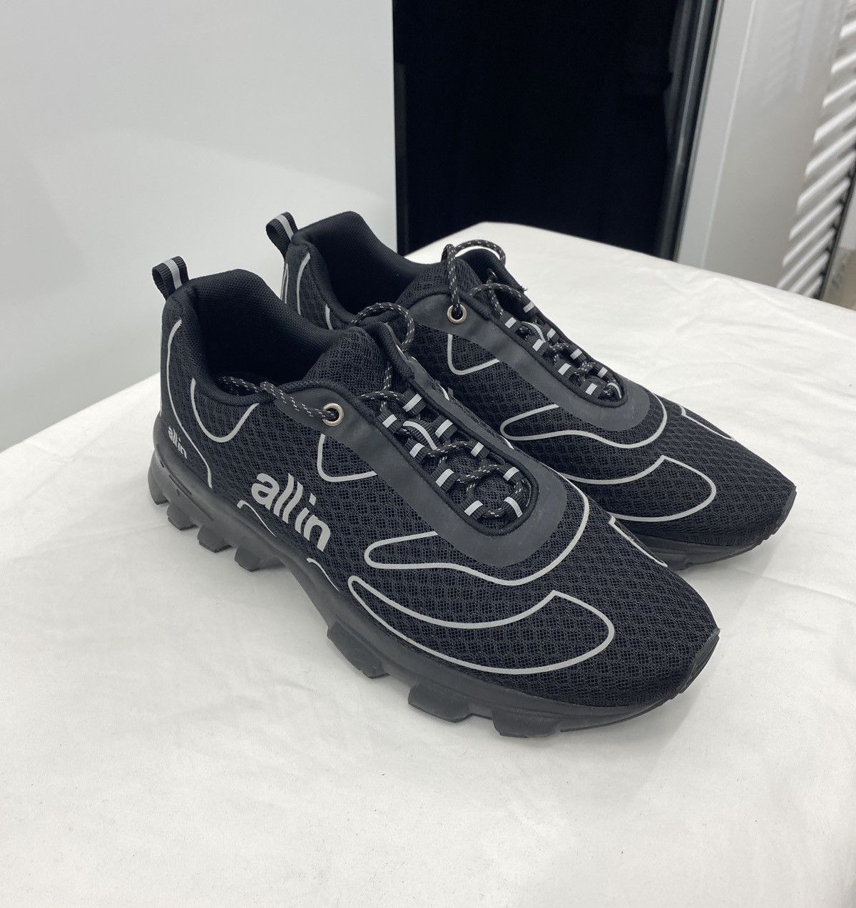 All-In All In Logo Tennis Shoes Size US 11 / EU 44 - 1 Thumbnail