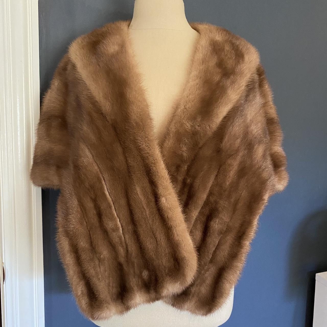Beautiful vintage mink fur stole/shawl