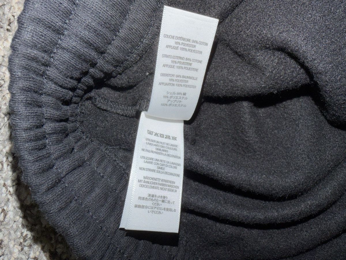 Supreme Supreme Appliqué Satin Sweatpants Size US 30 / EU 46 - 6 Thumbnail