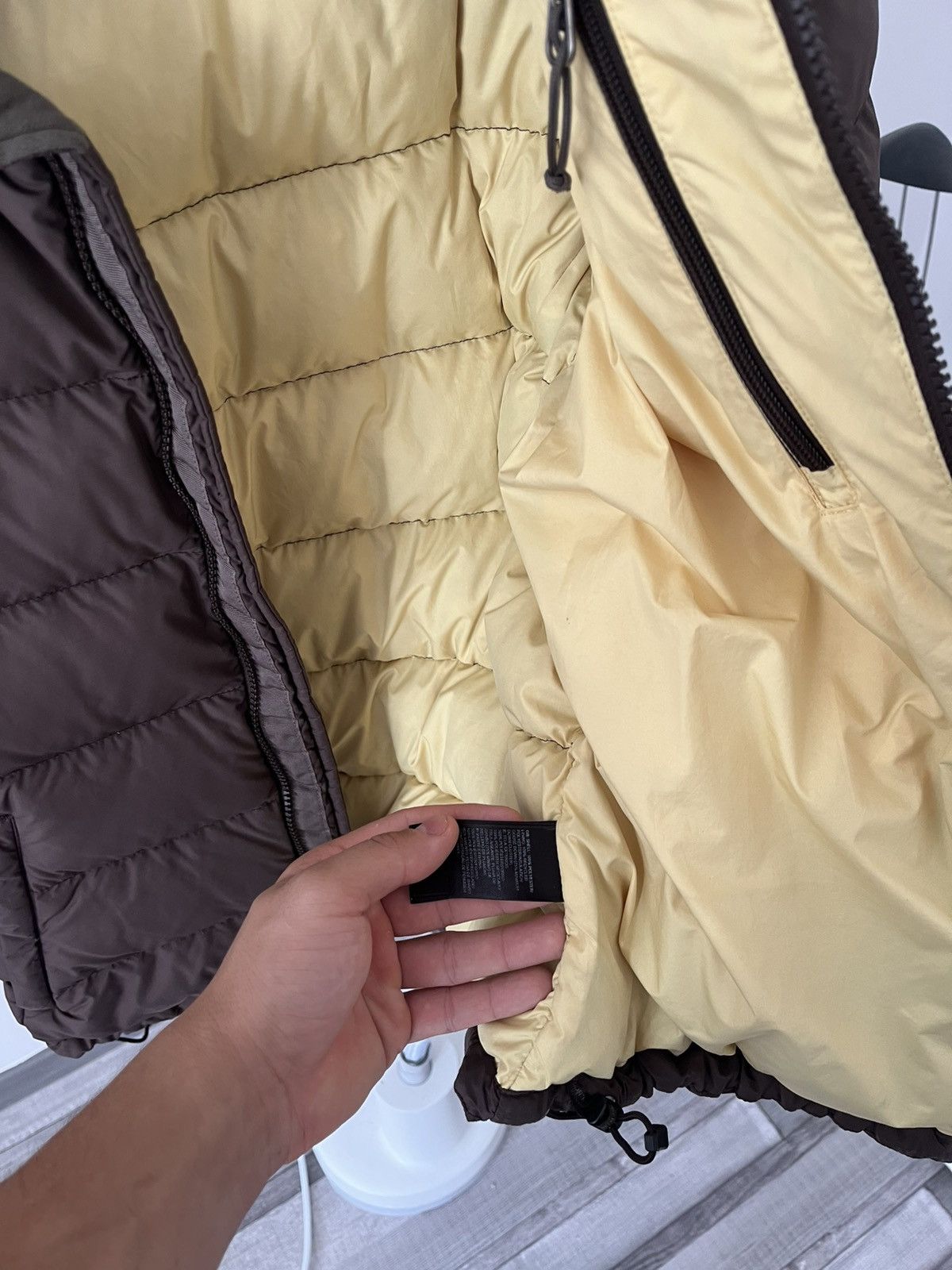 The North Face The North Face vintage brown puffer jacket size m Size M / US 6-8 / IT 42-44 - 6 Thumbnail