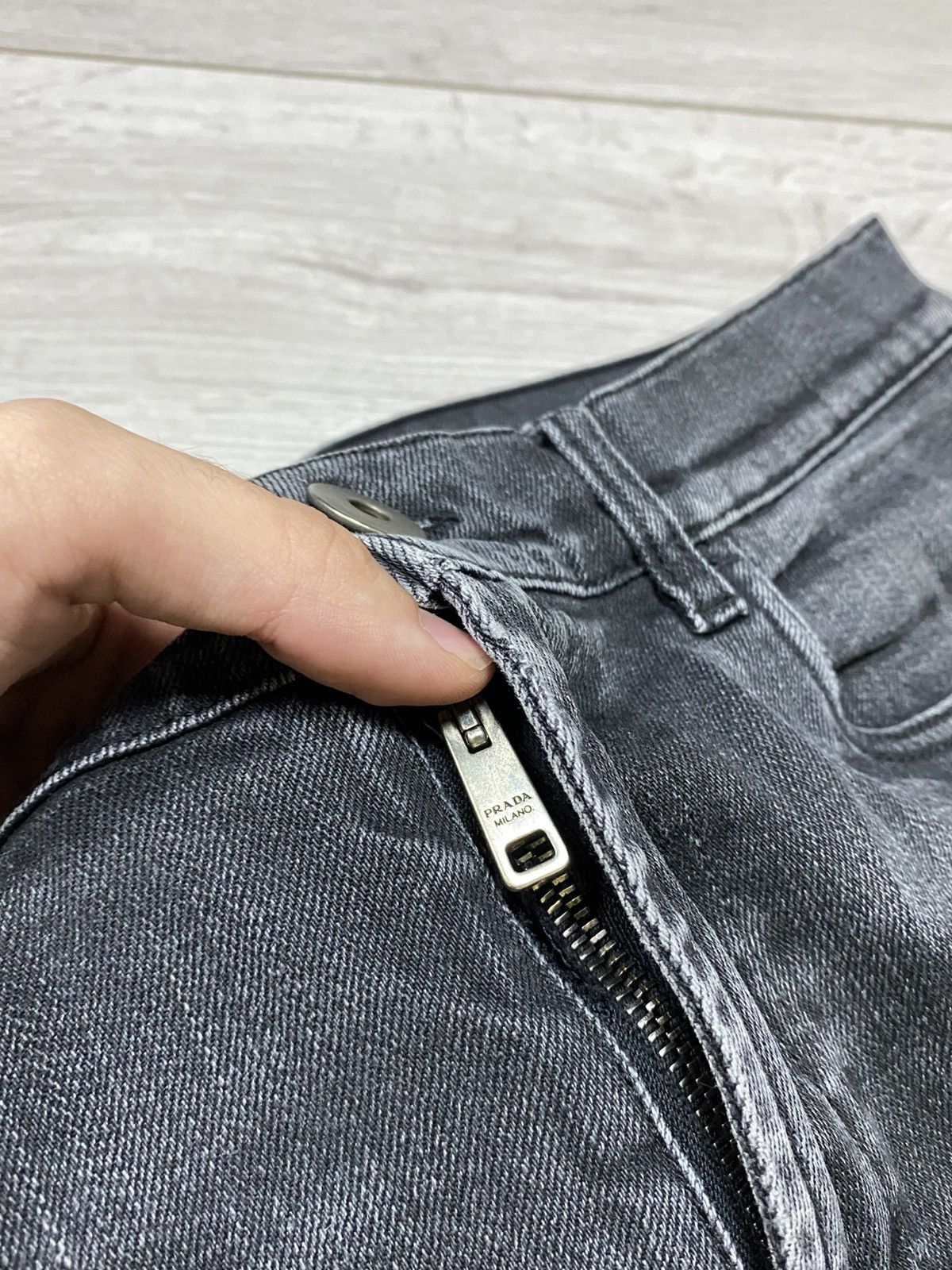 Prada Prada black tab vintage denim jeans Size US 31 - 5 Thumbnail