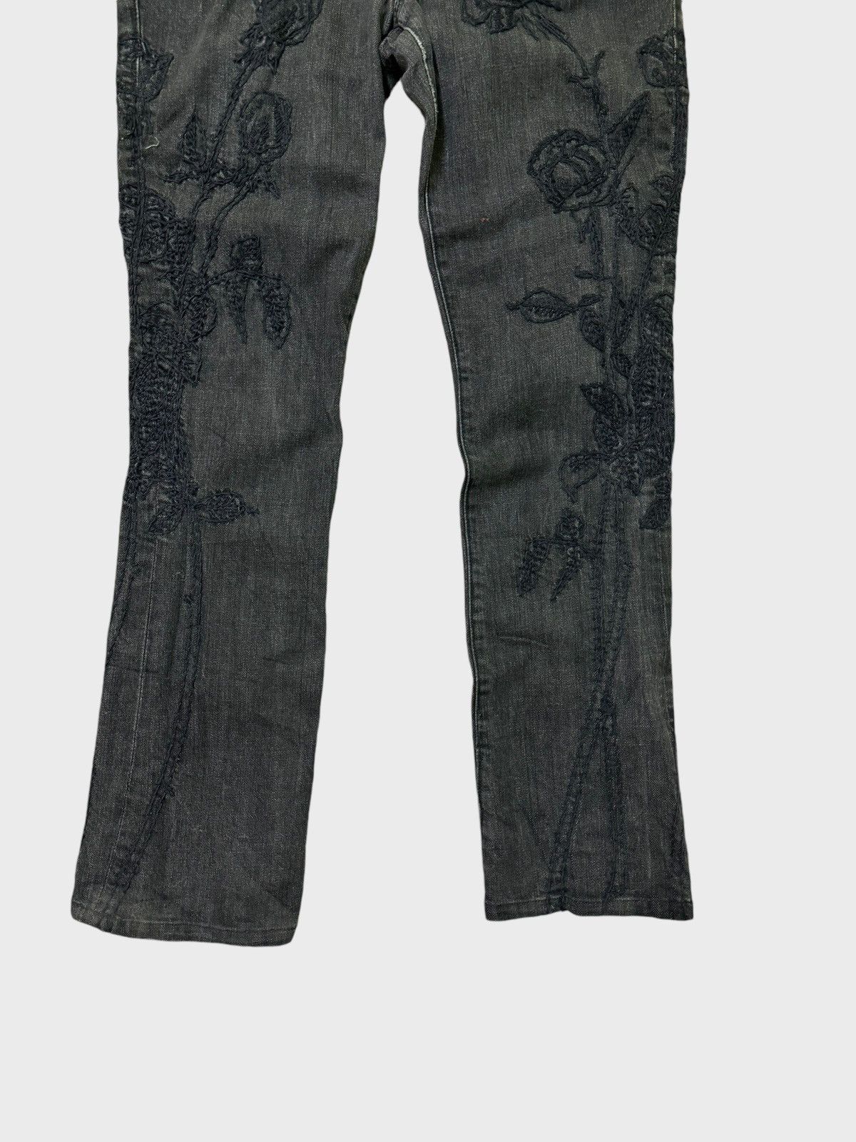 Hysteric Glamour × Japanese Brand × Vintage THE DEN IM LAB EMBROIDERY SKINNY LOW RISE DENIM Size US 30 / EU 46 - 6 Thumbnail