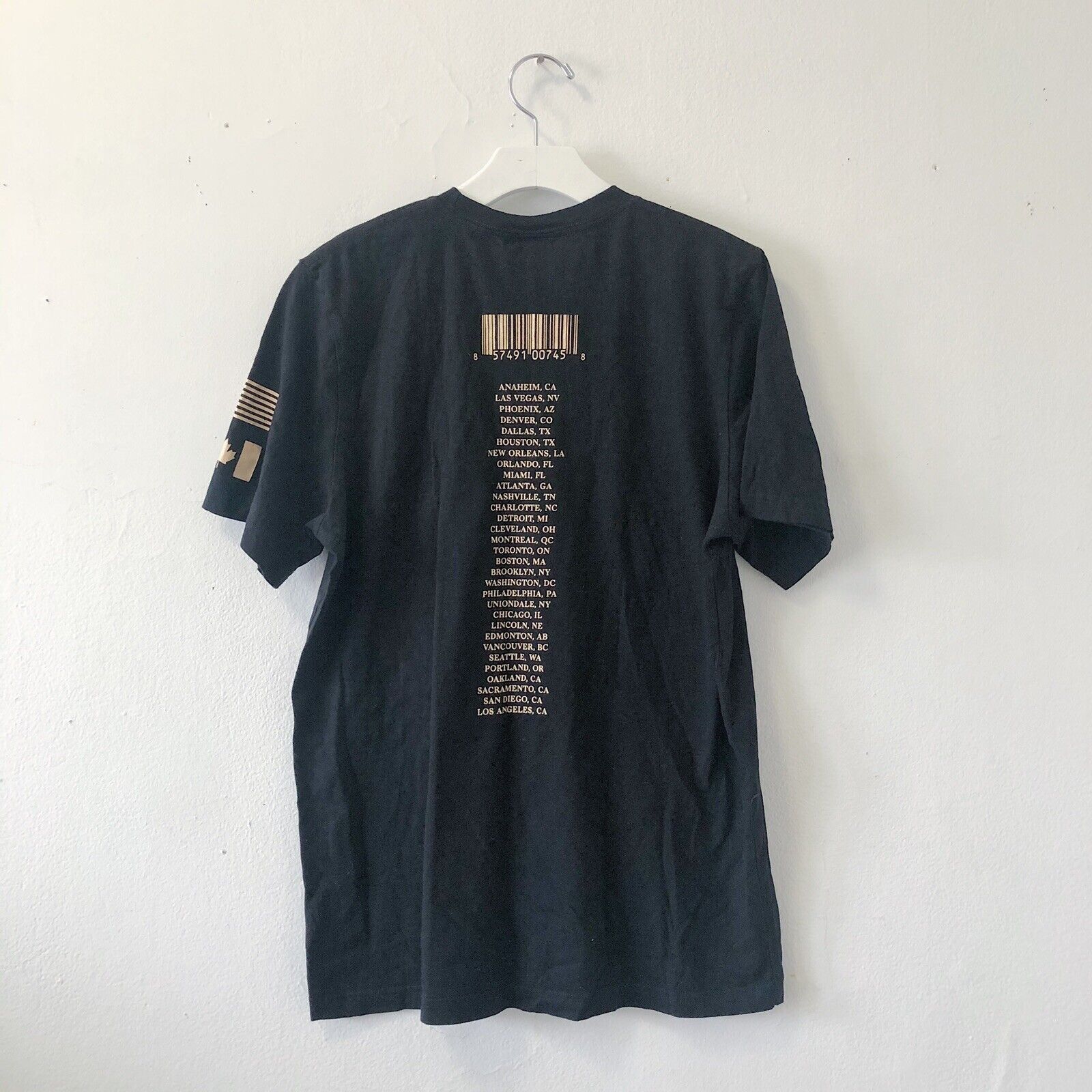 Rap Tees Jay-Z 4:44 Album Tour Toronto Show Black T-shirt Rare L Size US L / EU 52-54 / 3 - 3 Thumbnail