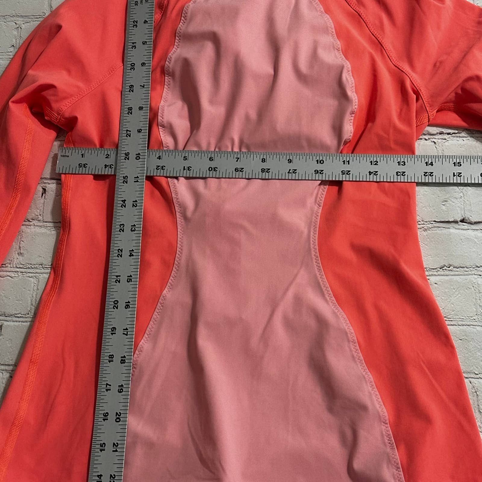 Lululemon LULULEMON Board Balance Rash Guard Coral Pink Size M / US 6-8 / IT 42-44 - 8 Thumbnail