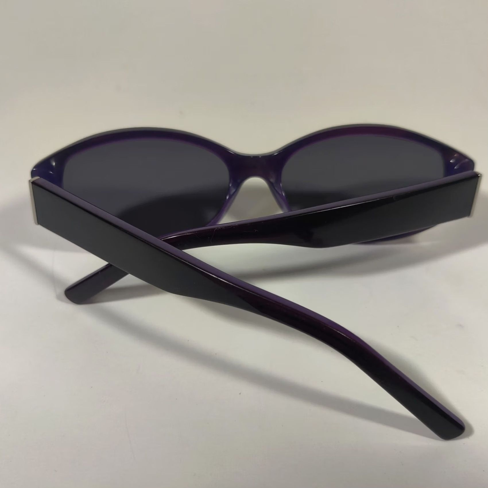 Vintage MODA Italy Sunglasses Oval Purple Black Unisex Adult 5-16-135 Plastic Lens Black Vintage Size ONE SIZE - 6 Thumbnail
