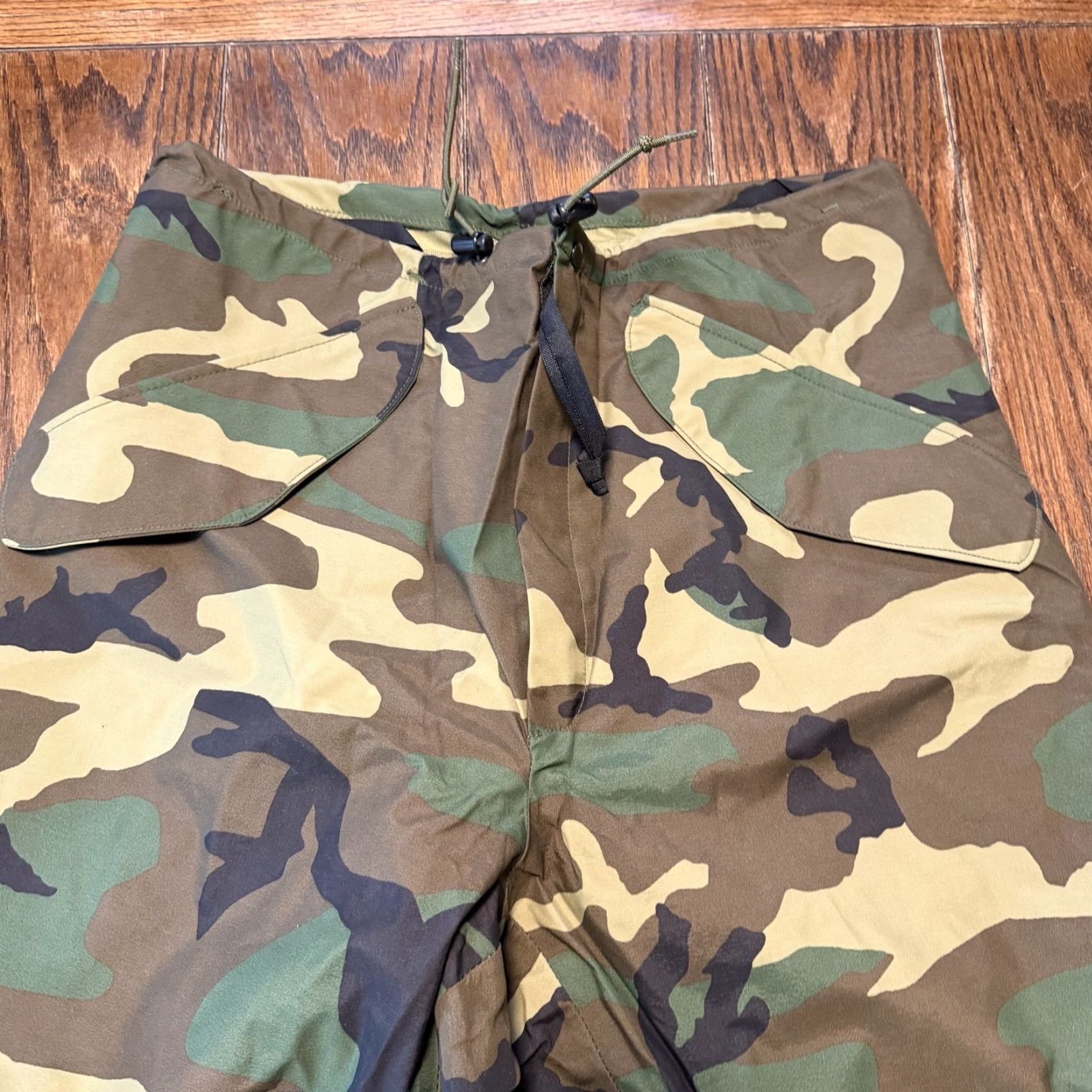 Vintage Army Camo GORE Seam Pants Medium Long Zip Leg Cold Weather Trousers New Size US 31 - 2 Thumbnail