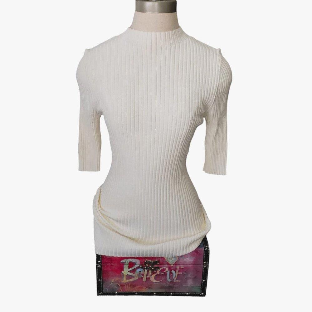 Designer CT771 Nordstrom Signature Crew Neck Ribbed Cream Sweater Size M / US 6-8 / IT 42-44 - 2 Thumbnail