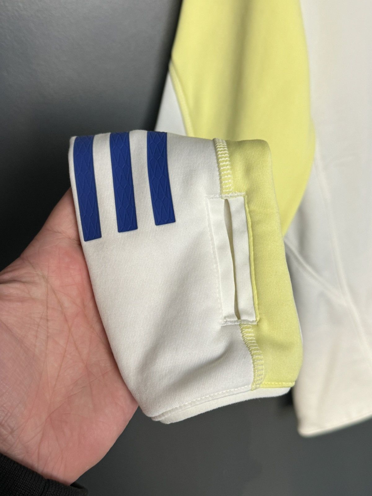 Adidas New Sweden National Team Training Football Long Sleeve Shirt Size M / US 6-8 / IT 42-44 - 6 Thumbnail