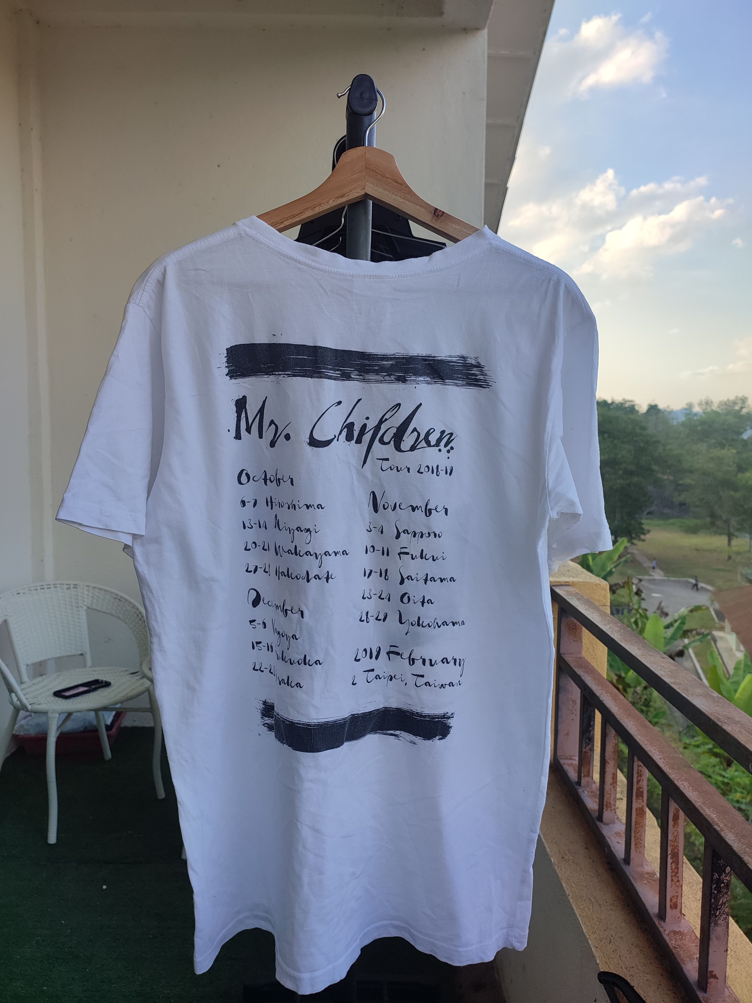 Band Tees × Vintage 💥 Vintage 💥 Band Tee Mr. Children Tour Tee Size US M / EU 48-50 / 2 - 1 Thumbnail