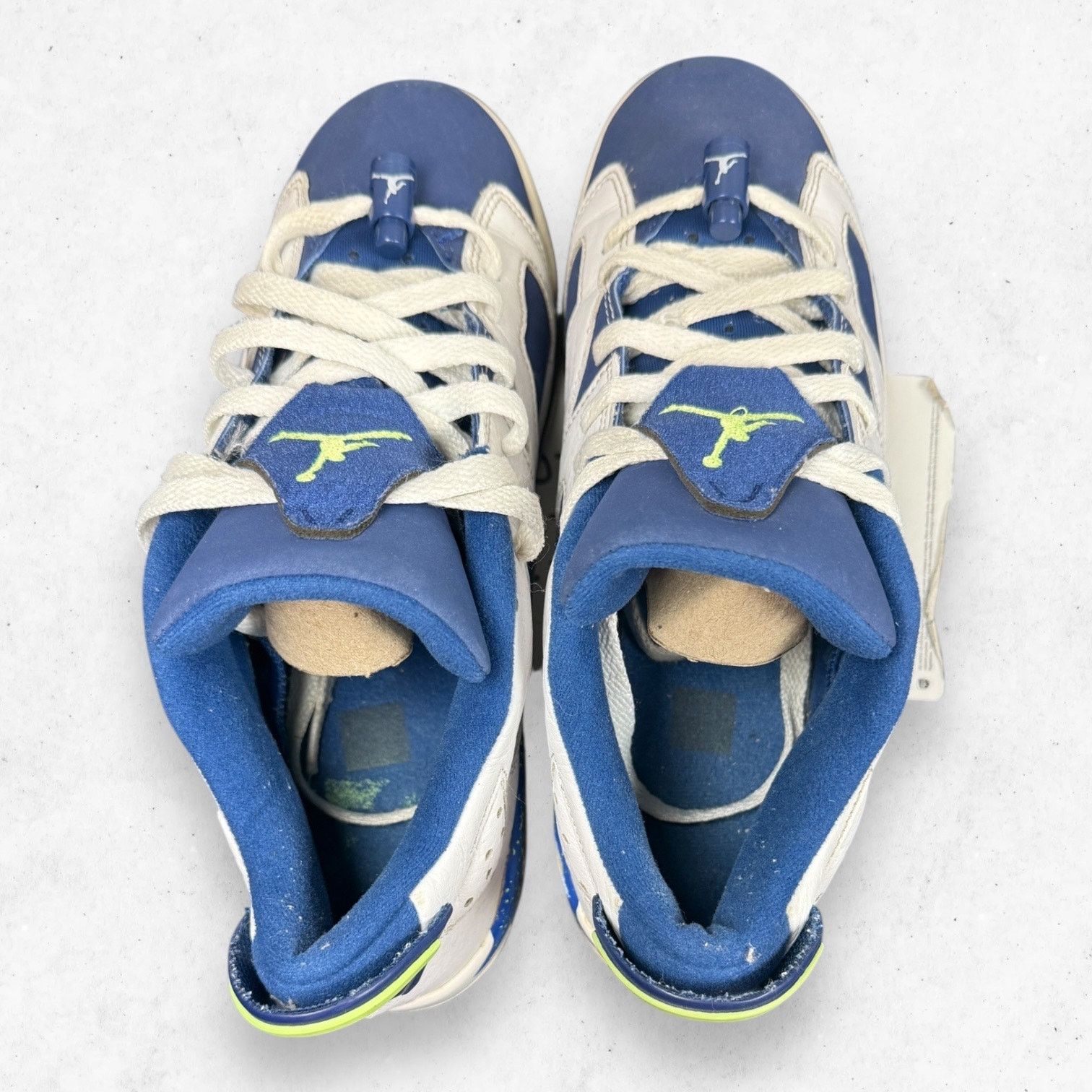 Jordan Brand Air Jordan 6 Retro Low BG 7Y White Insignia Blue Size US 7 / EU 40 - 9 Thumbnail