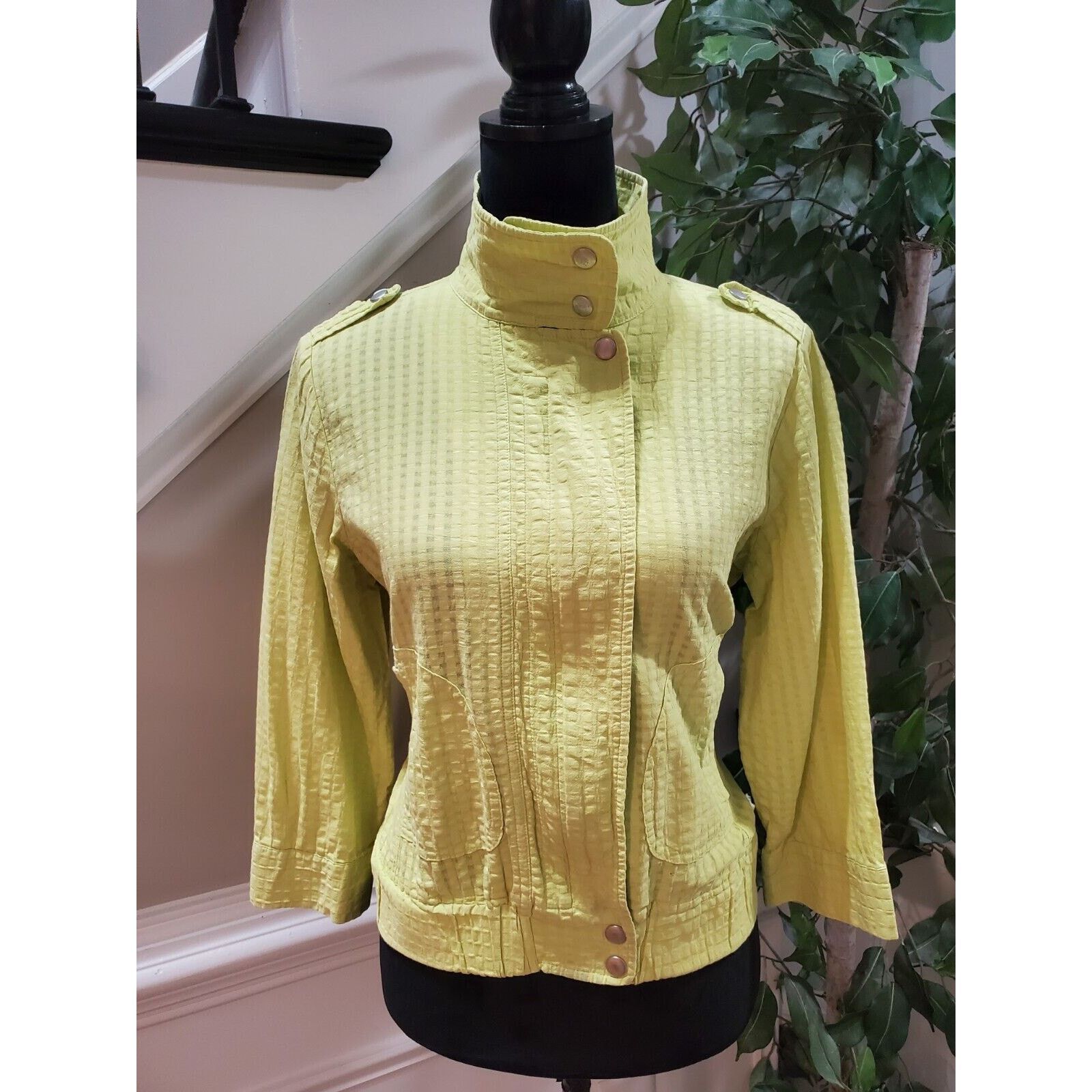 Chicos Chico's Long Sleeve Mock Neck Button Jacket Size 1 (Medium) Size M / US 6-8 / IT 42-44 - 1 Thumbnail