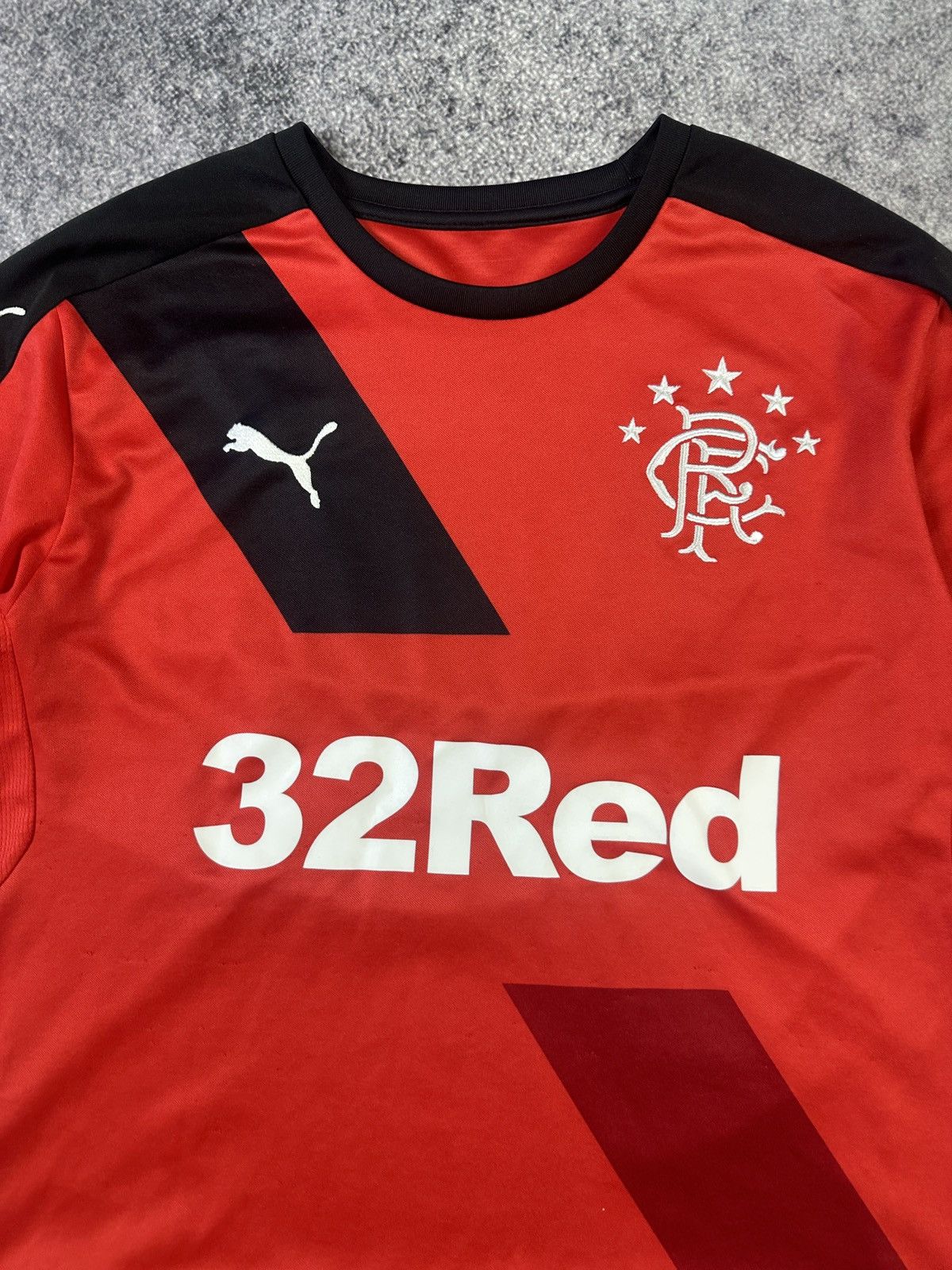 Puma Vintage Puma Glasgow Rangers Soccer Jersey Streetwear Rare M Size US M / EU 48-50 / 2 - 2 Thumbnail
