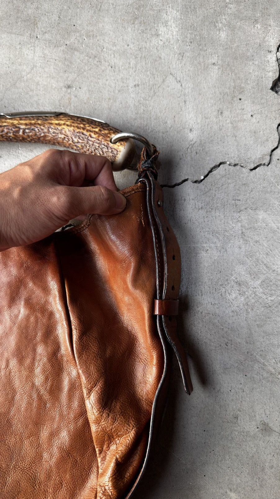 Yves Saint Laurent YSL MOMBASA HOBO BAG Size ONE SIZE - 17 Thumbnail
