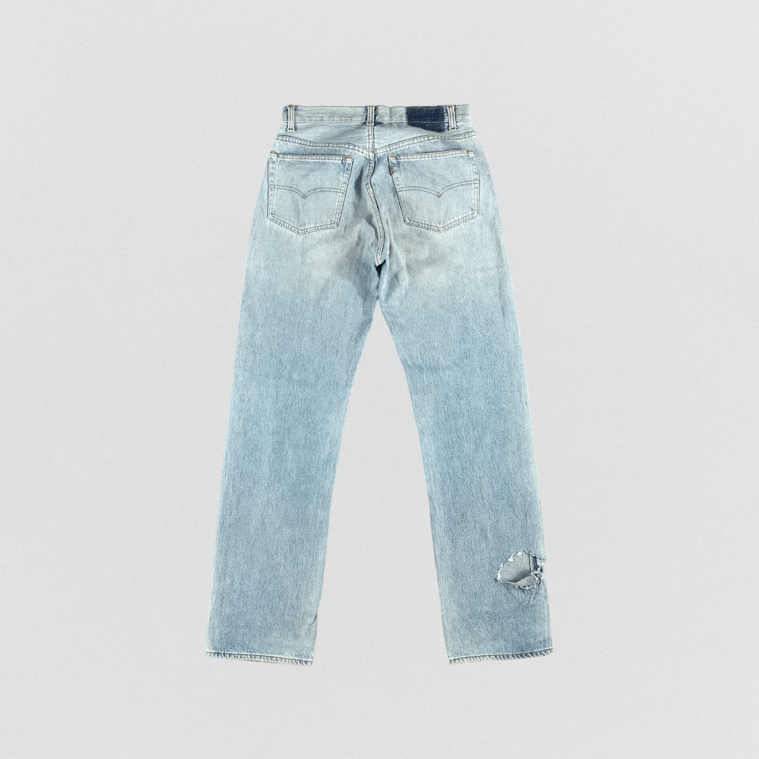 Levi's Vintage 80s Light Wash Levis 501 Jeans-JM2247 Size US 30 / EU 46 - 2 Thumbnail