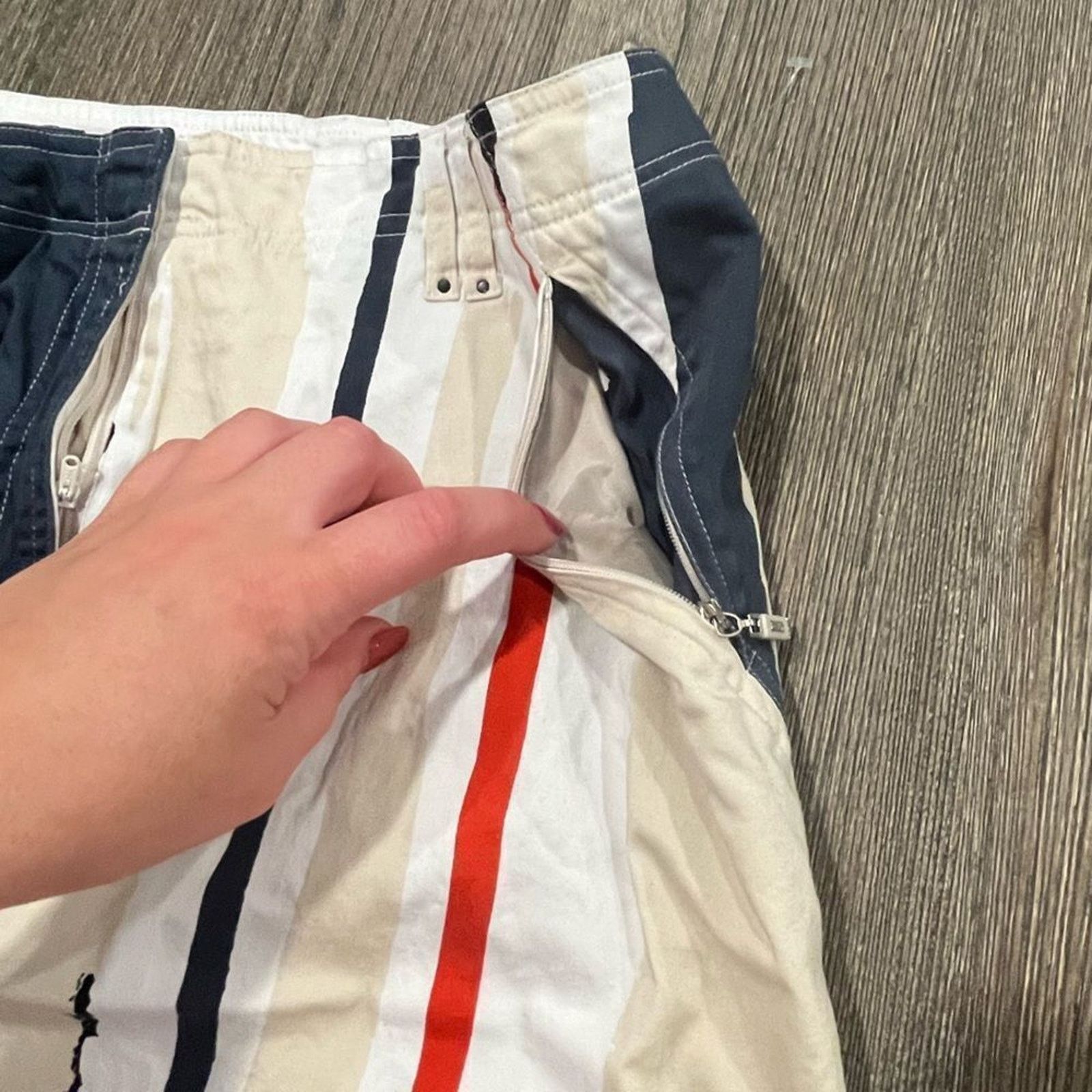 DKNY DKNY Golf White Beige Striped Athletic Skirt Size 16 Size 38" / US 16 / IT 52 - 6 Thumbnail