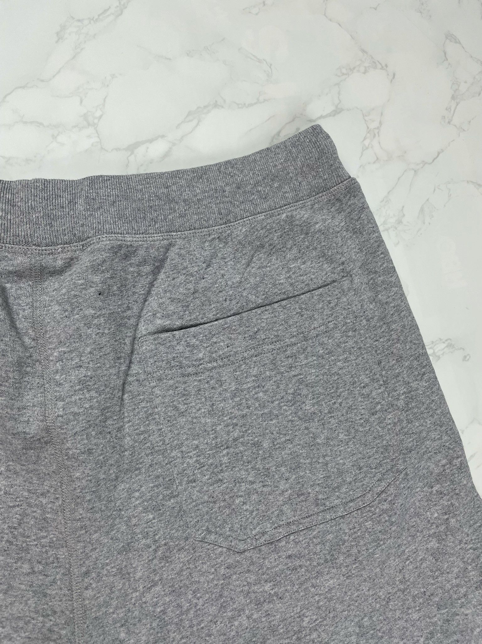 Helmut Lang 🔥65% OFF🔥 [SALE] Helmut Lang Masc Sweat Grey Shorts Size US 36 / EU 52 - 14 Thumbnail