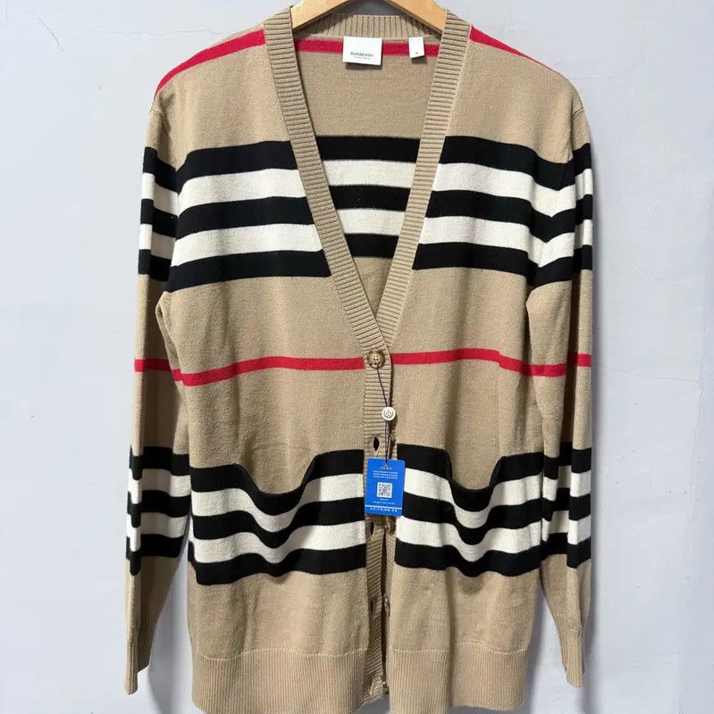 Burberry Burberry Women's Khaki Wool Cardigan M Size Size M / US 6-8 / IT 42-44 - 1 Thumbnail