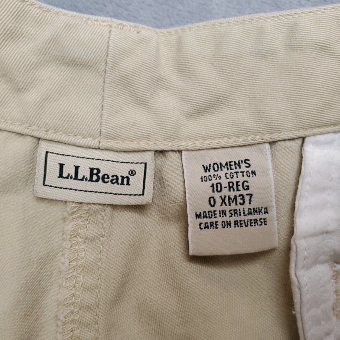 Vintage LL Bean Shorts Womens 10 Regular Khaki Beige Cotton Twill Chino Outdoor Casual Size 32" / US 10 / IT 46 - 2 Thumbnail